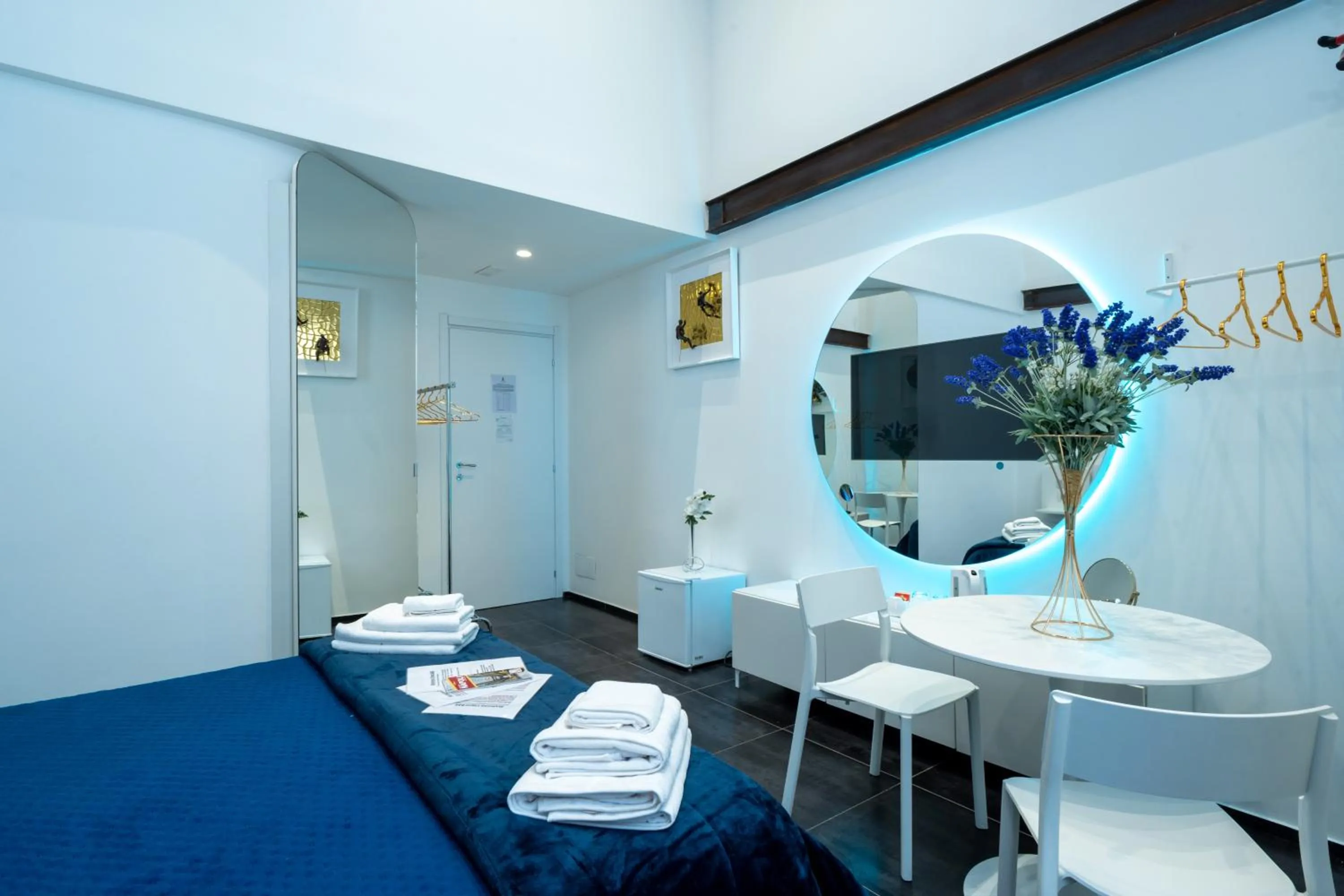 Bed in Skyhouse Chiaia