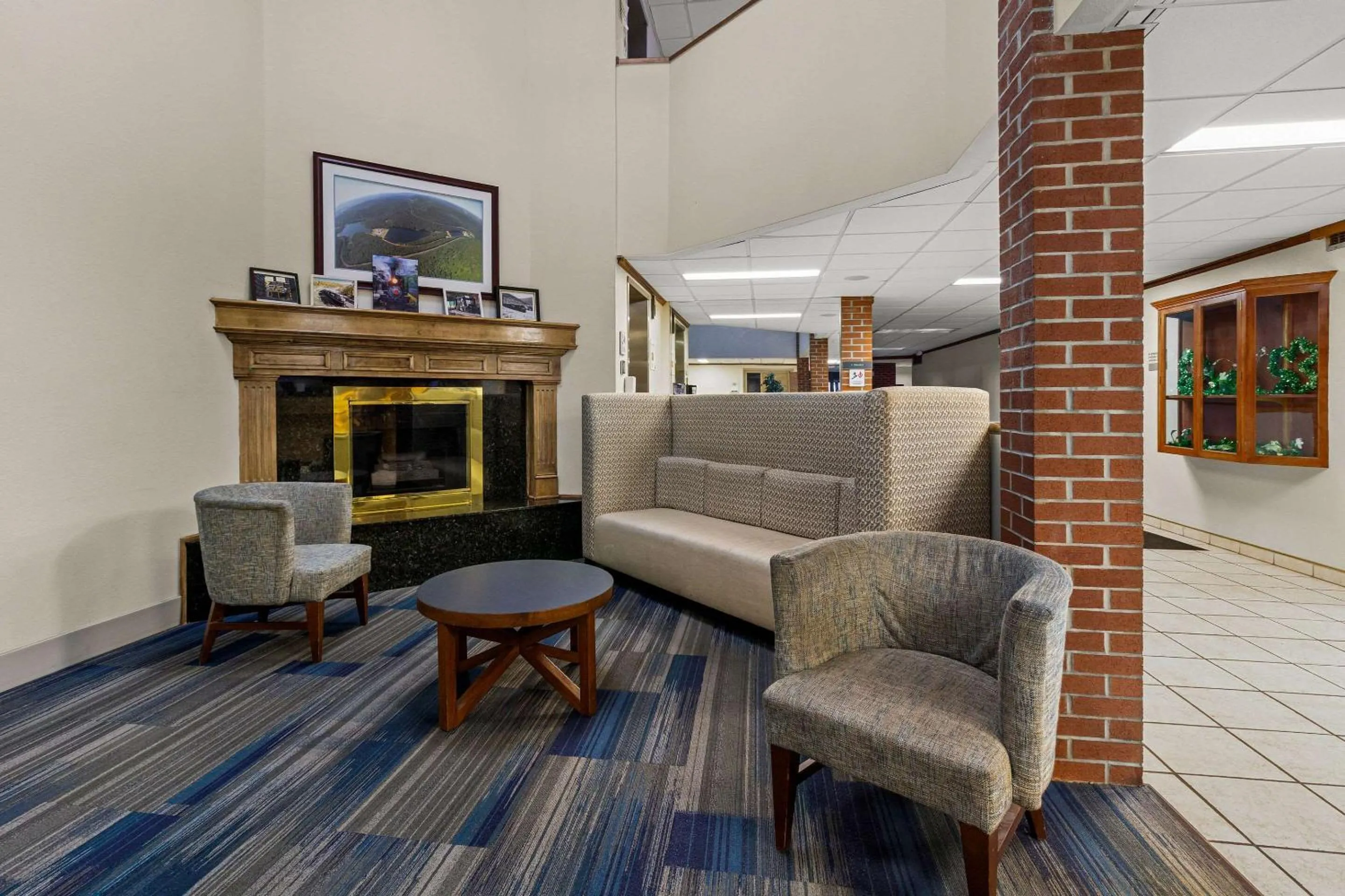 Lobby or reception in Quality Inn & Suites Altoona