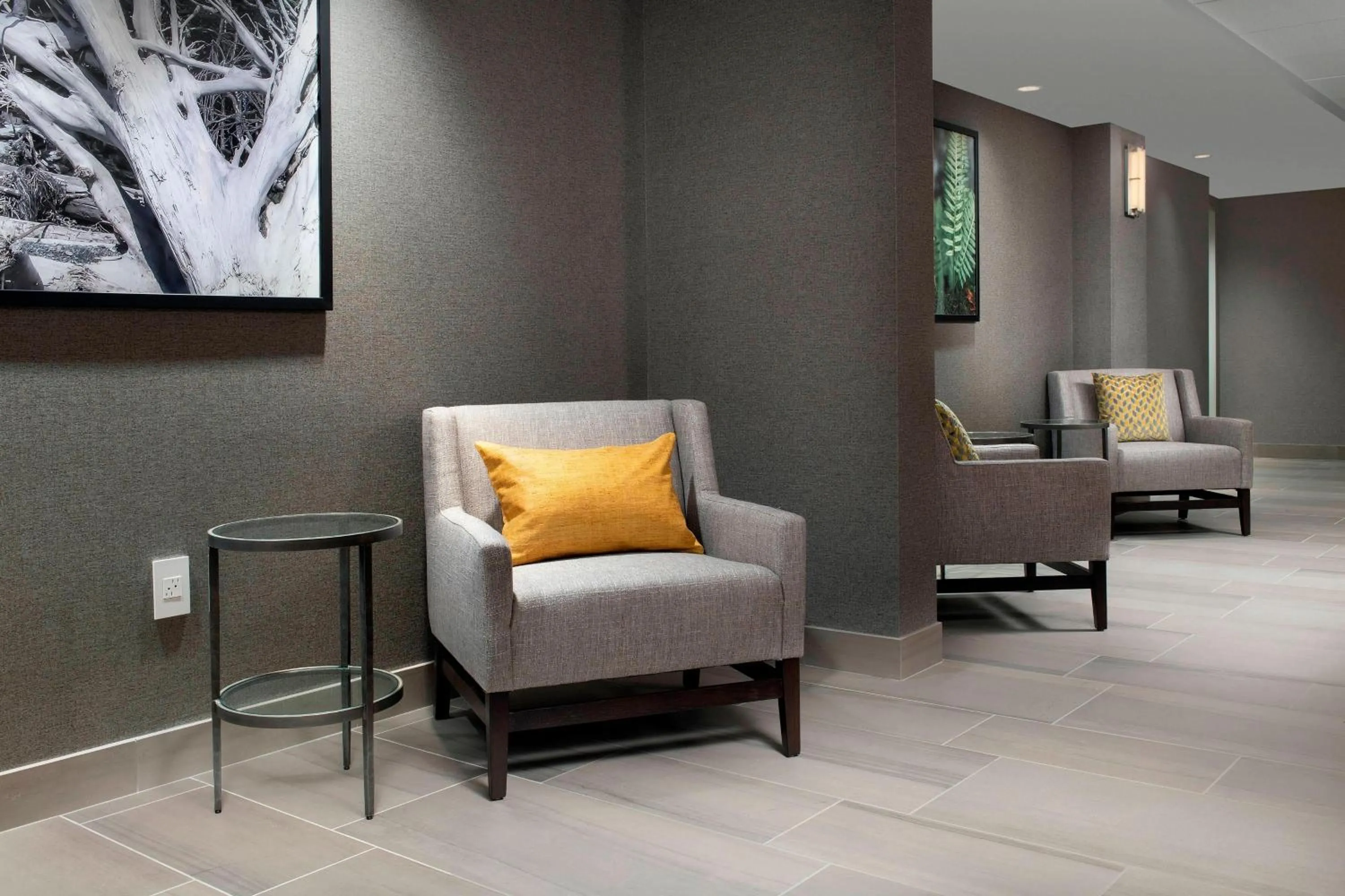 Meeting/conference room in Delta Hotels by Marriott Seattle Everett