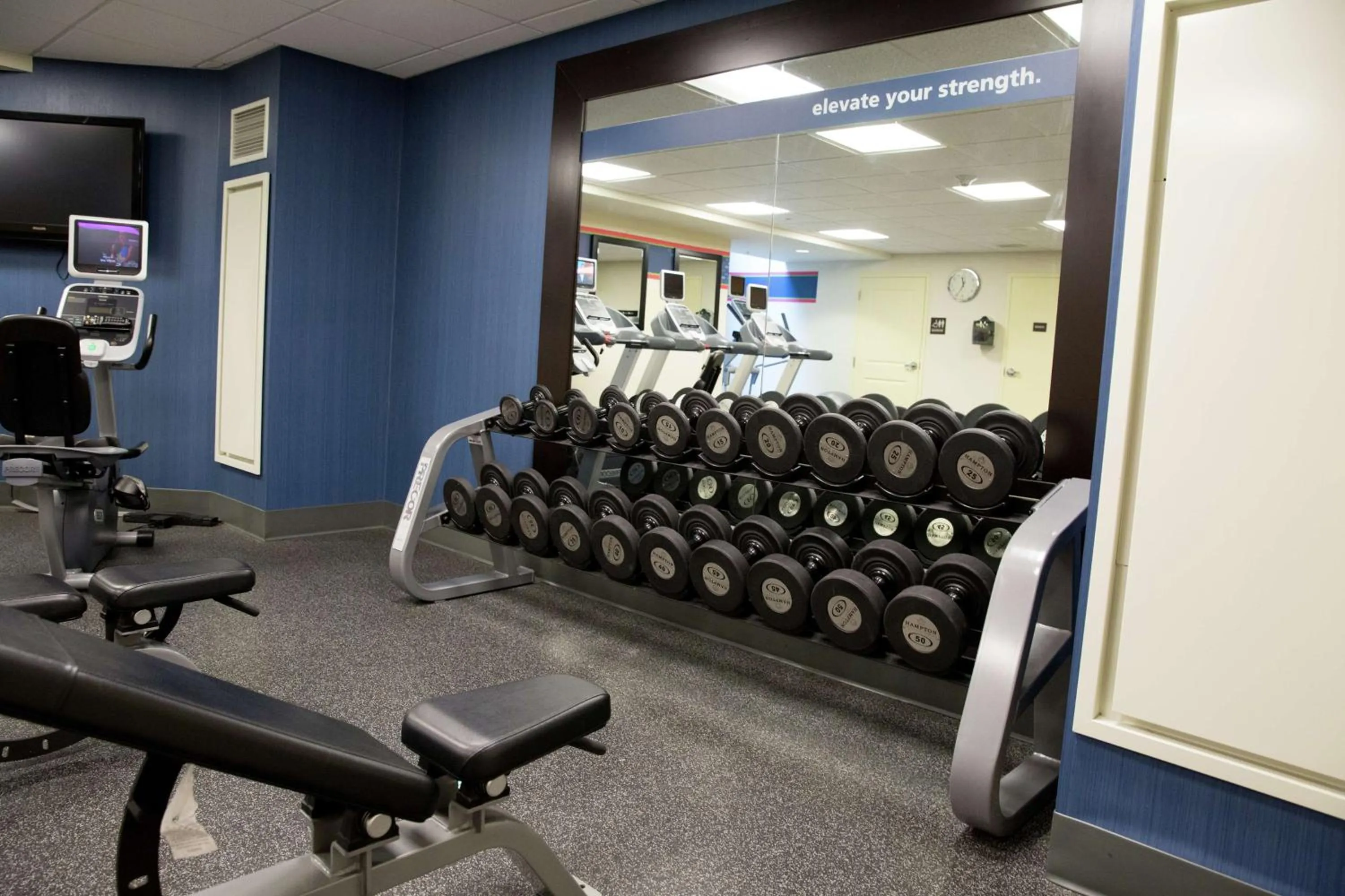 Fitness centre/facilities in Hampton Inn & Suites Providence Downtown