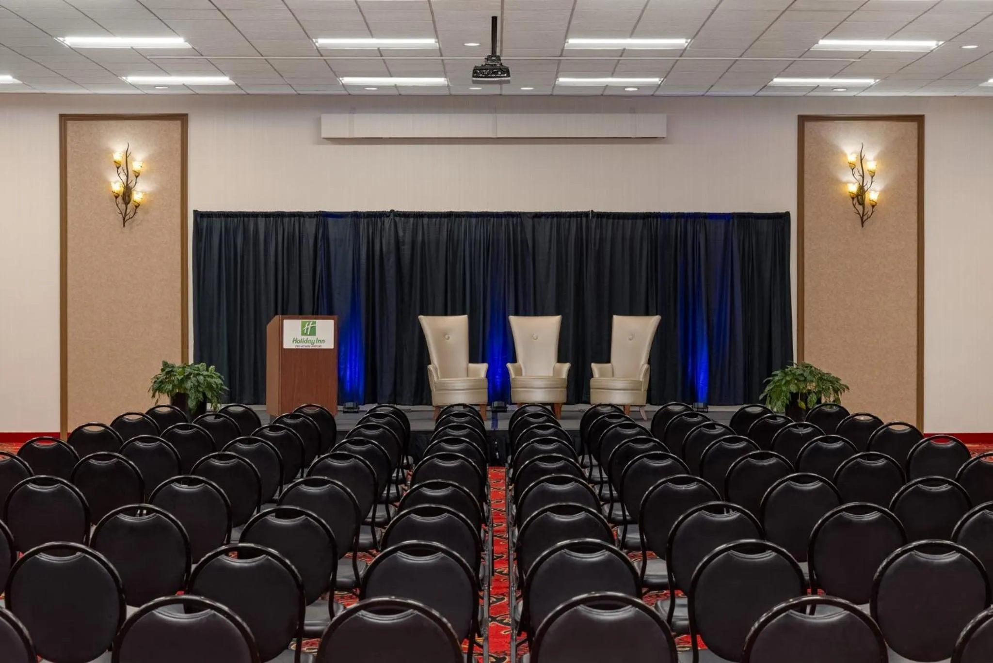 Banquet/Function facilities in Holiday Inn Des Moines-Airport Conf Center by IHG