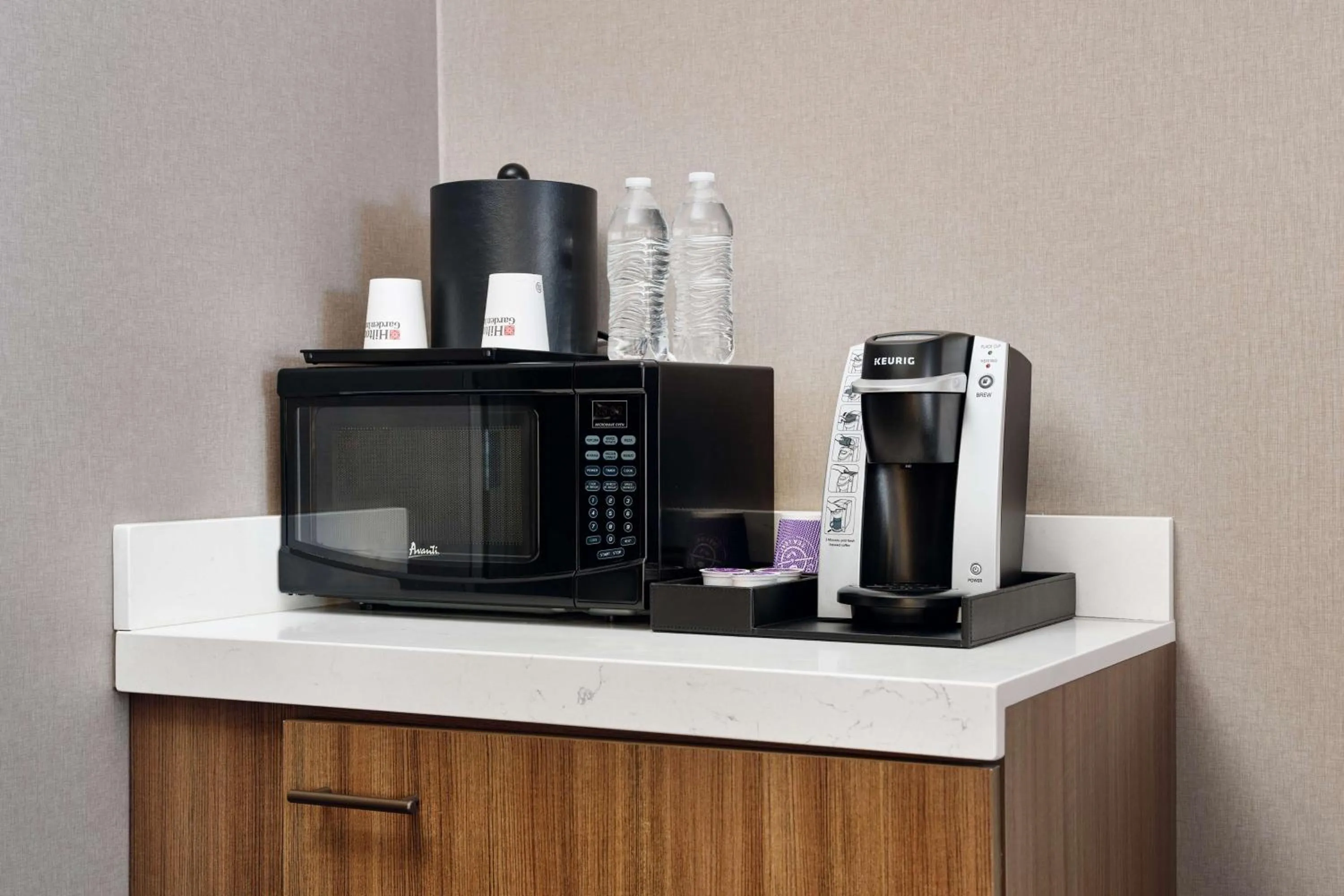 Photo of the whole room in Hilton Garden Inn Schaumburg