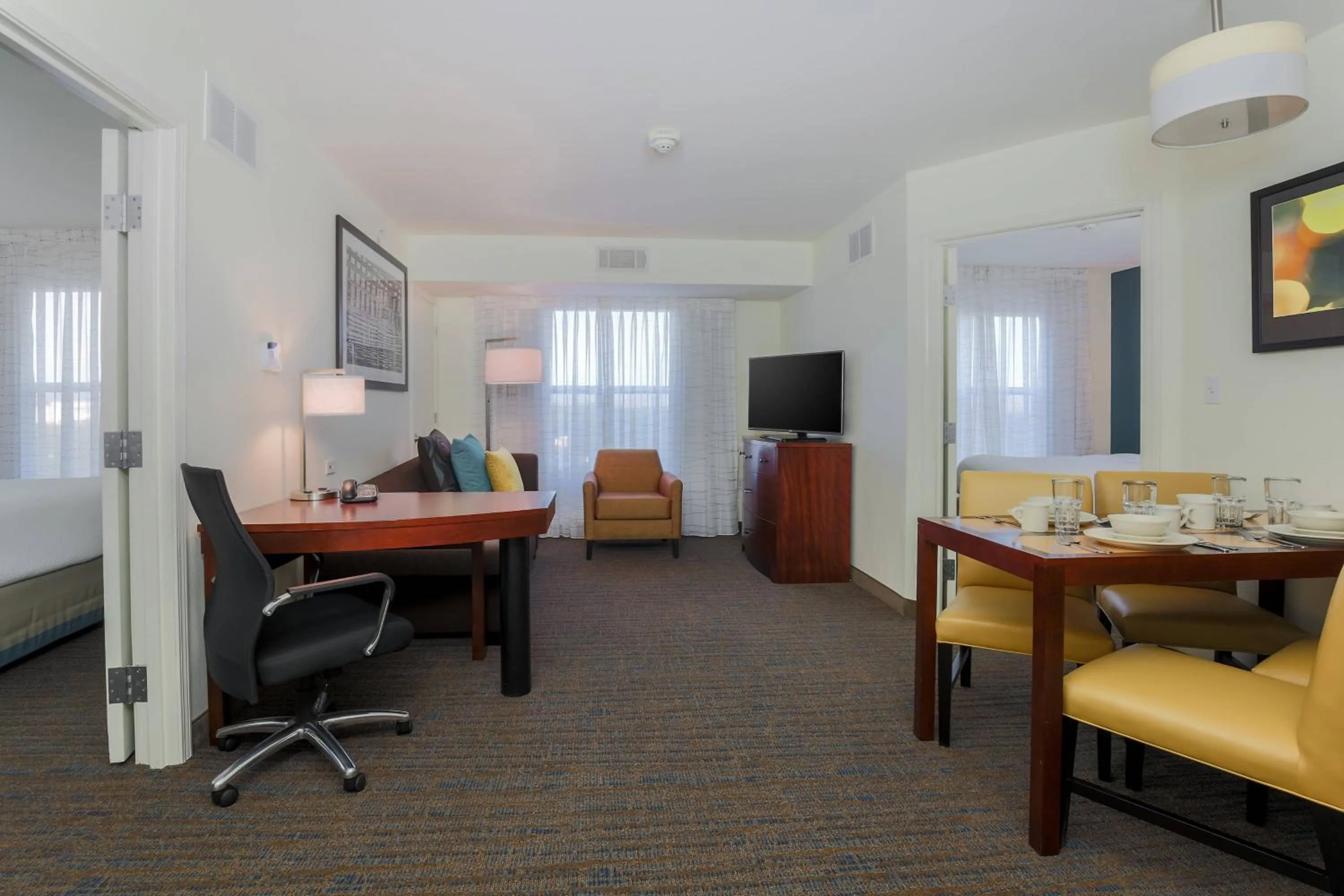 Living room in Residence Inn by Marriott Arlington South