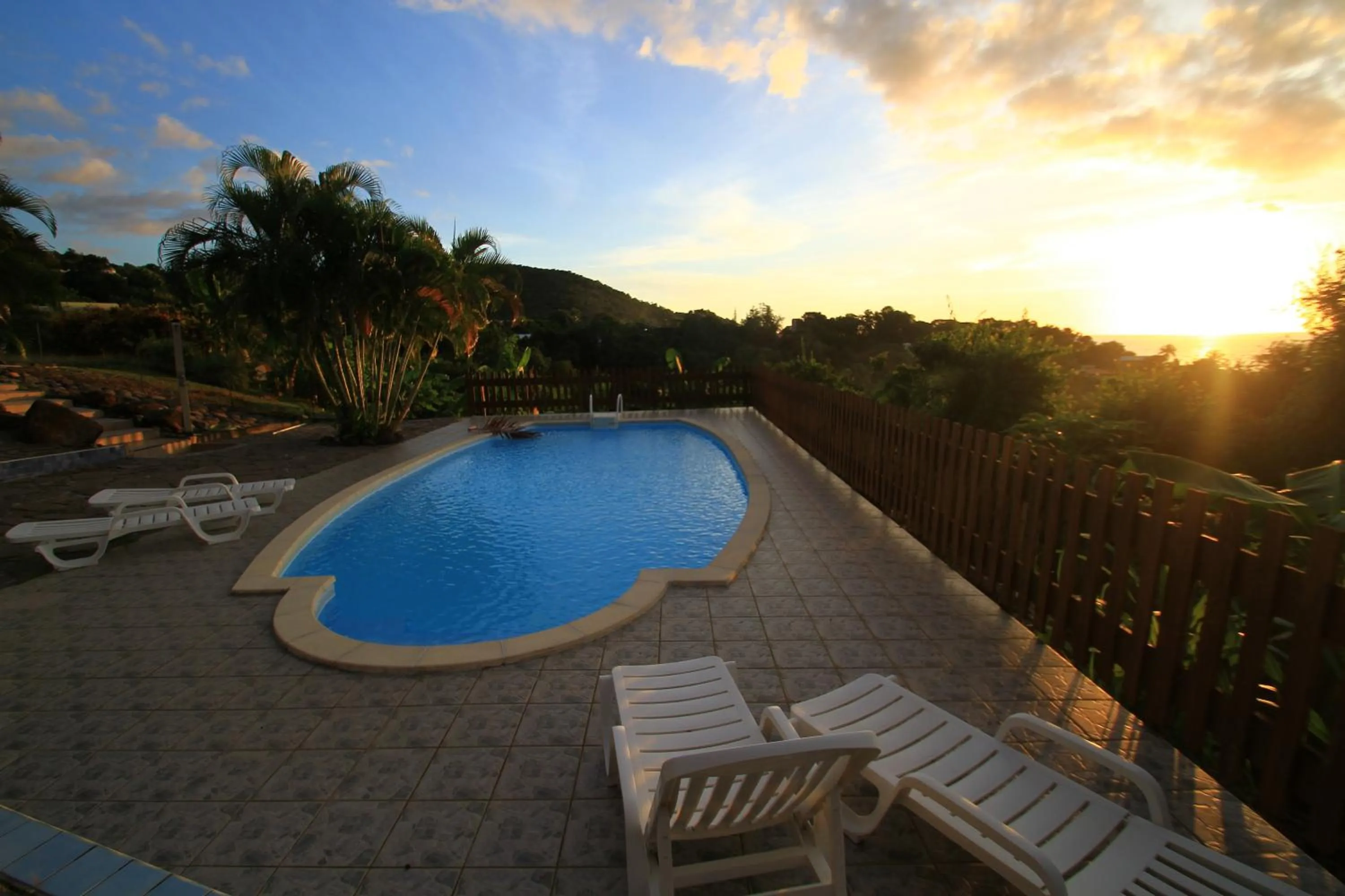 Swimming pool in Gîtes BB