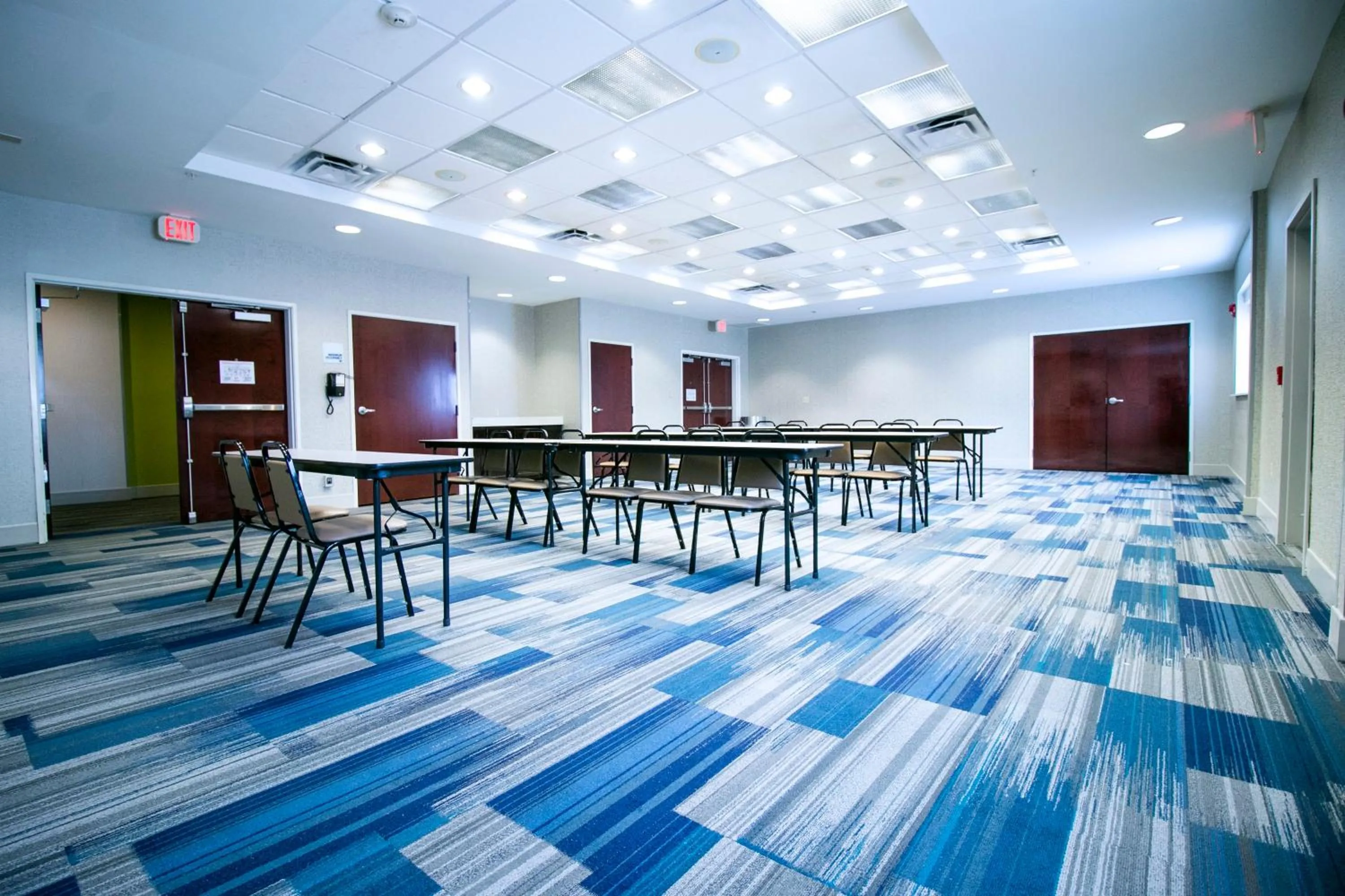 Meeting/conference room in Holiday Inn Express Hotel & Suites Baton Rouge -Port Allen by IHG