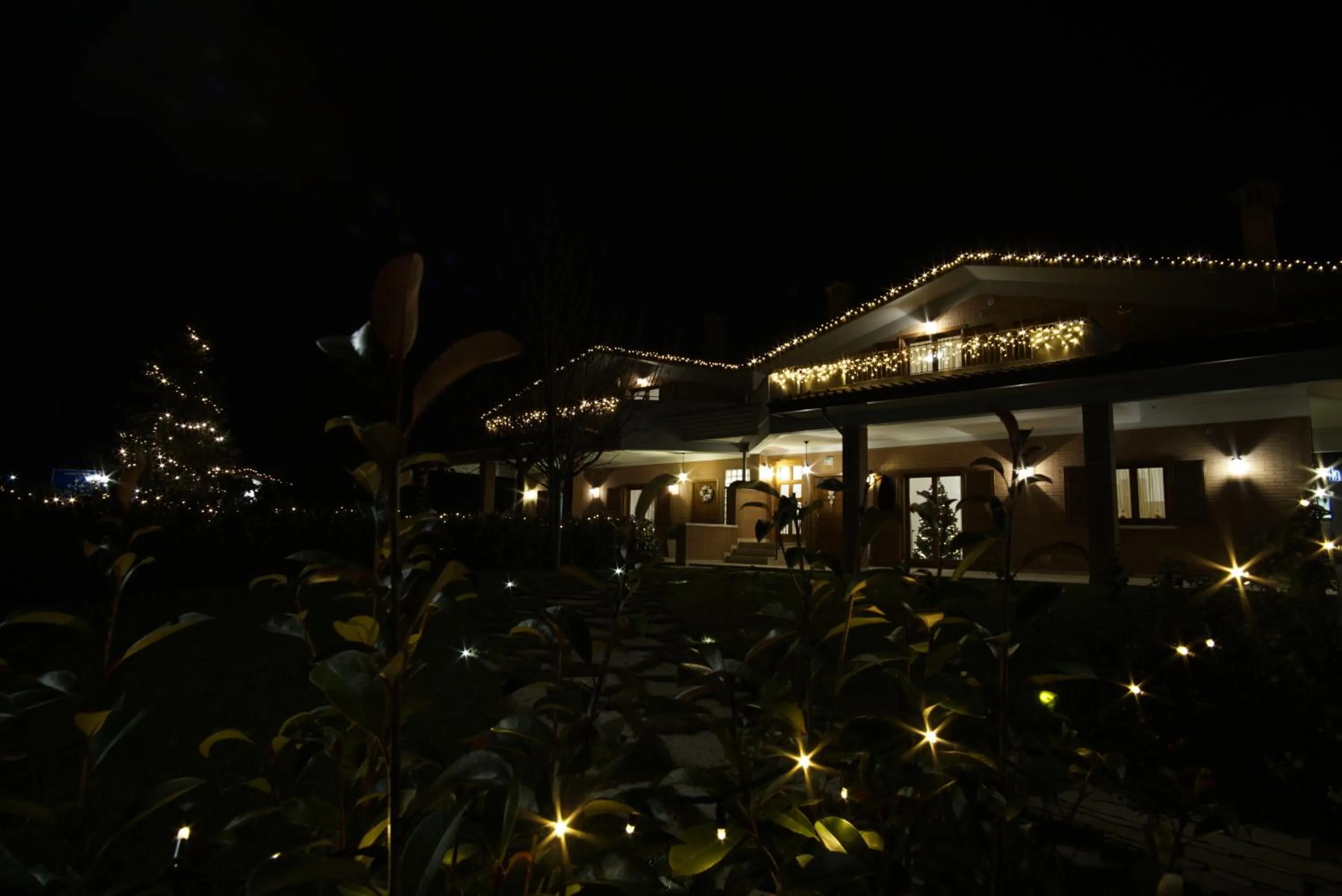 Property building in Villa Emilia