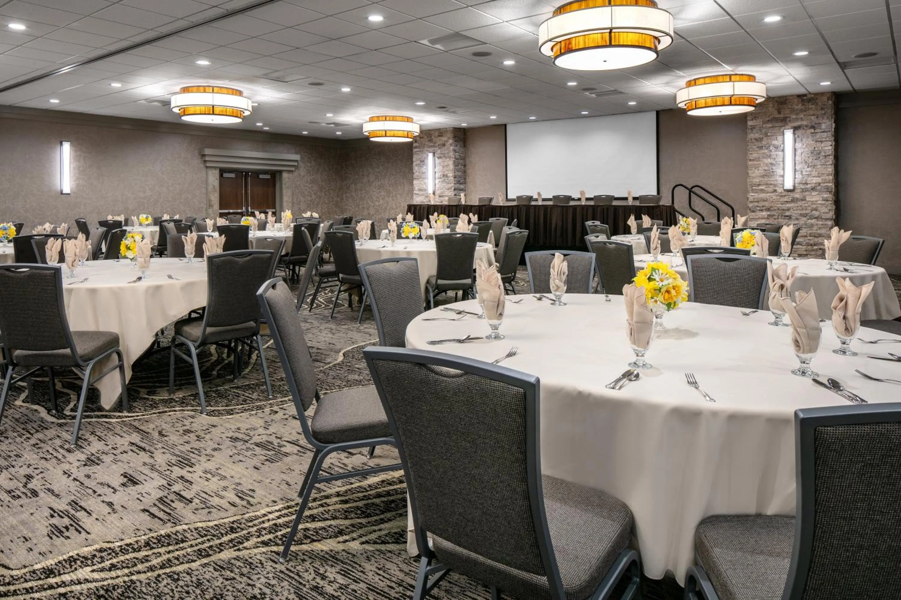 Banquet/Function facilities in Holiday Inn Hotel & Suites Des Moines-Northwest by IHG