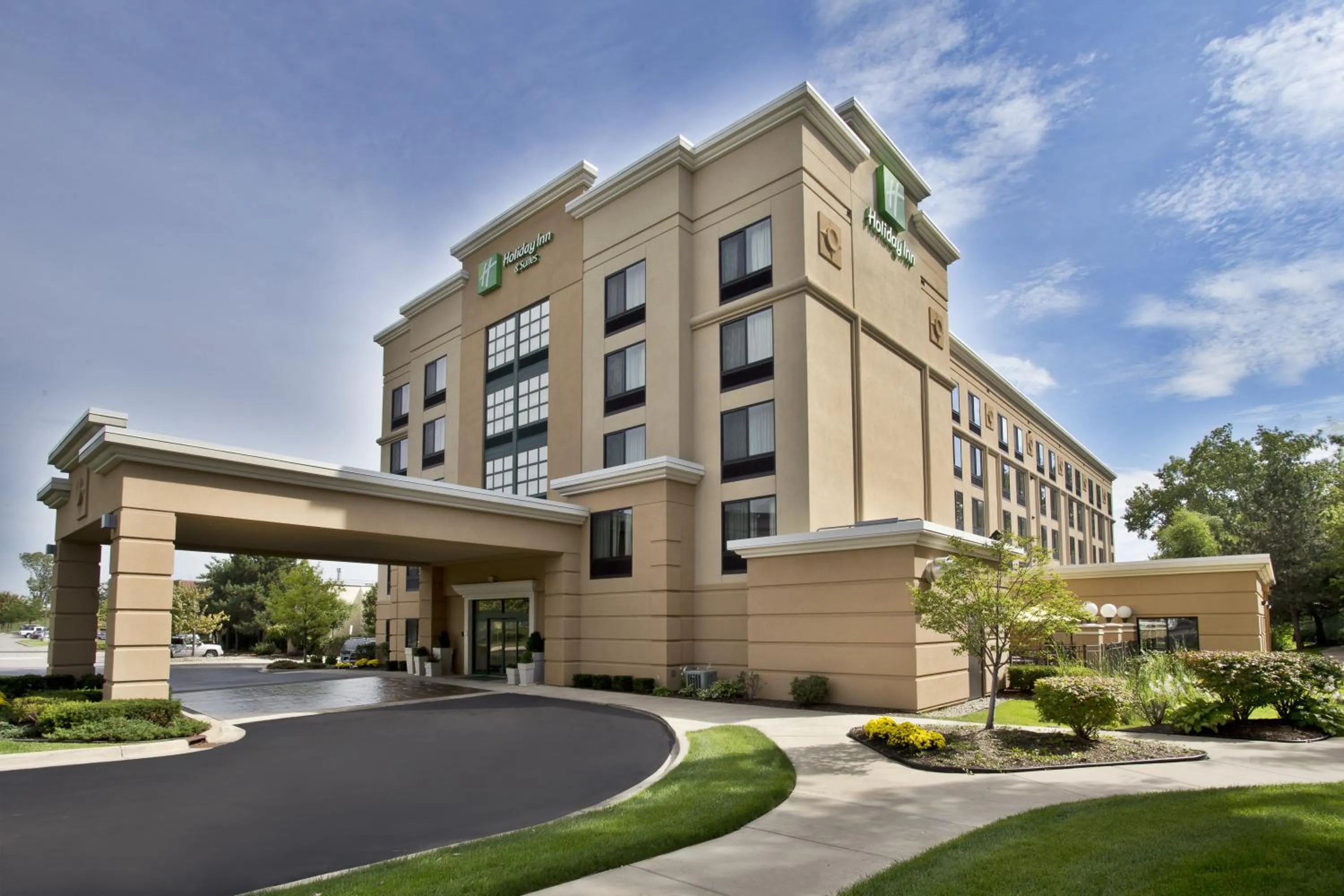 Property building in Holiday Inn Hotel & Suites Ann Arbor University of Michigan Area by IHG