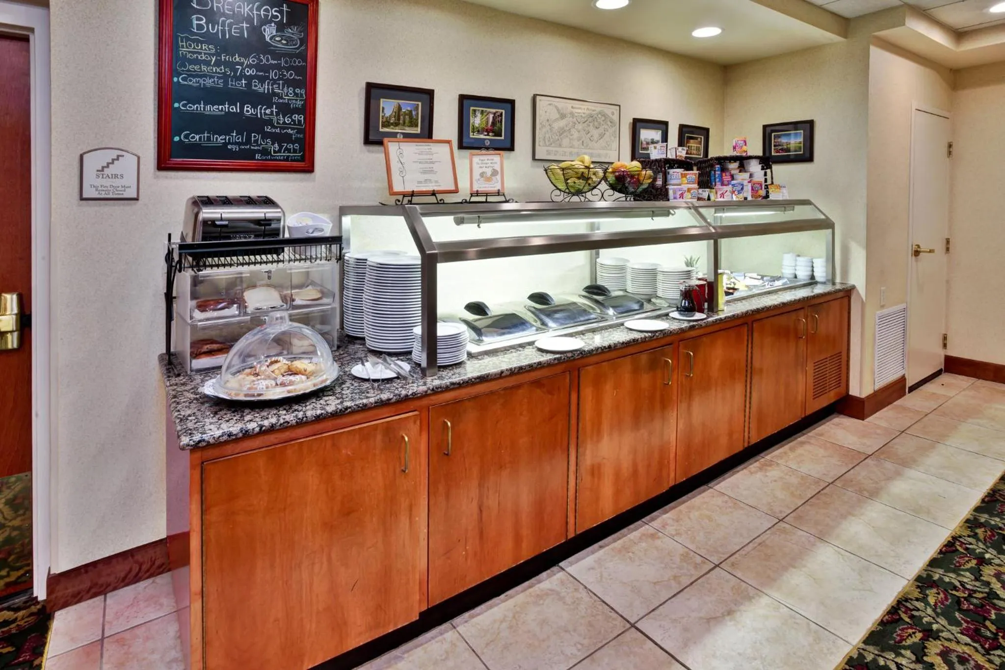 Restaurant/places to eat in Holiday Inn Hotel & Suites Ann Arbor University of Michigan Area by IHG