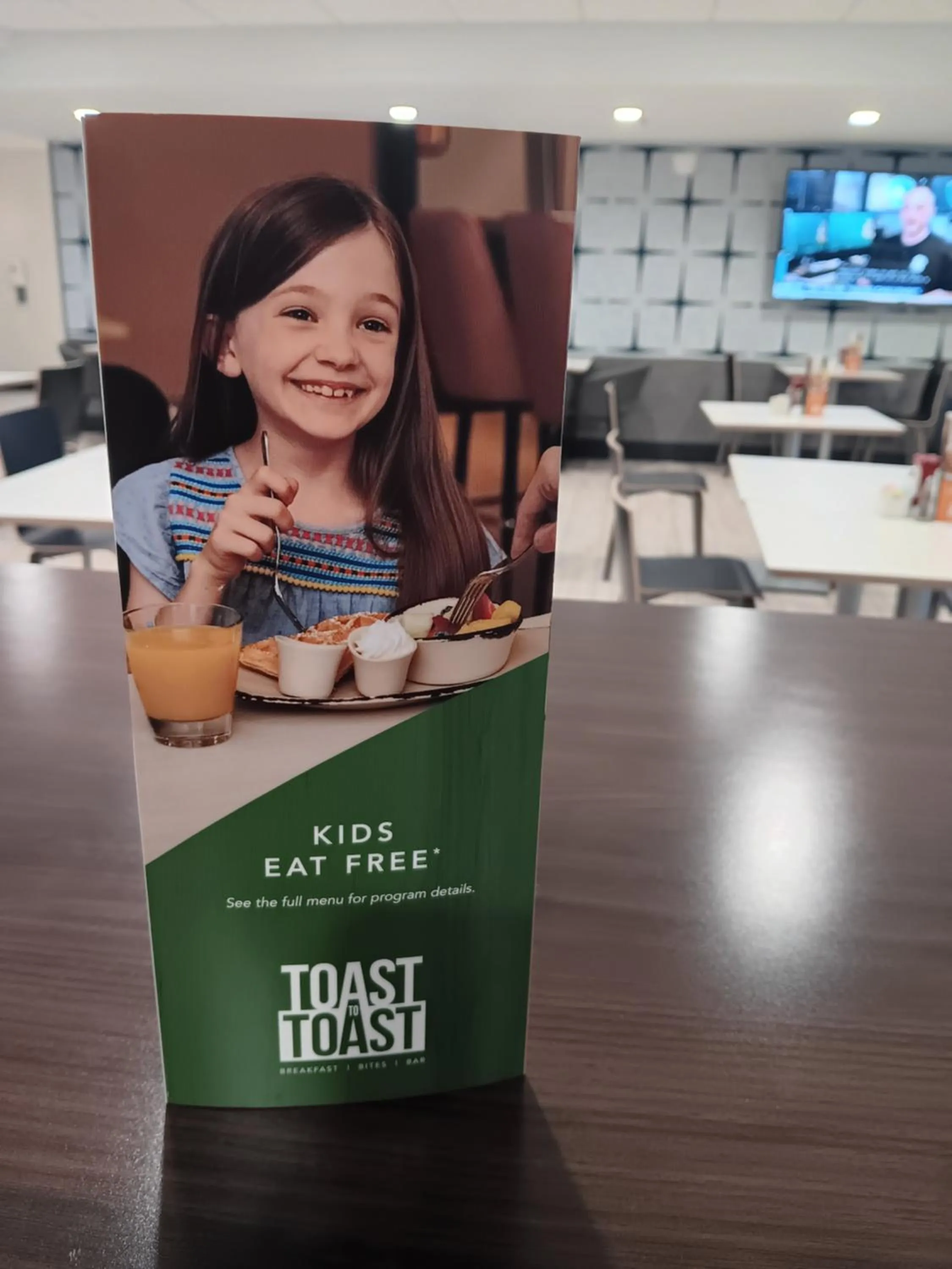 Food and drinks in Holiday Inn Hotel & Suites Ann Arbor University of Michigan Area by IHG