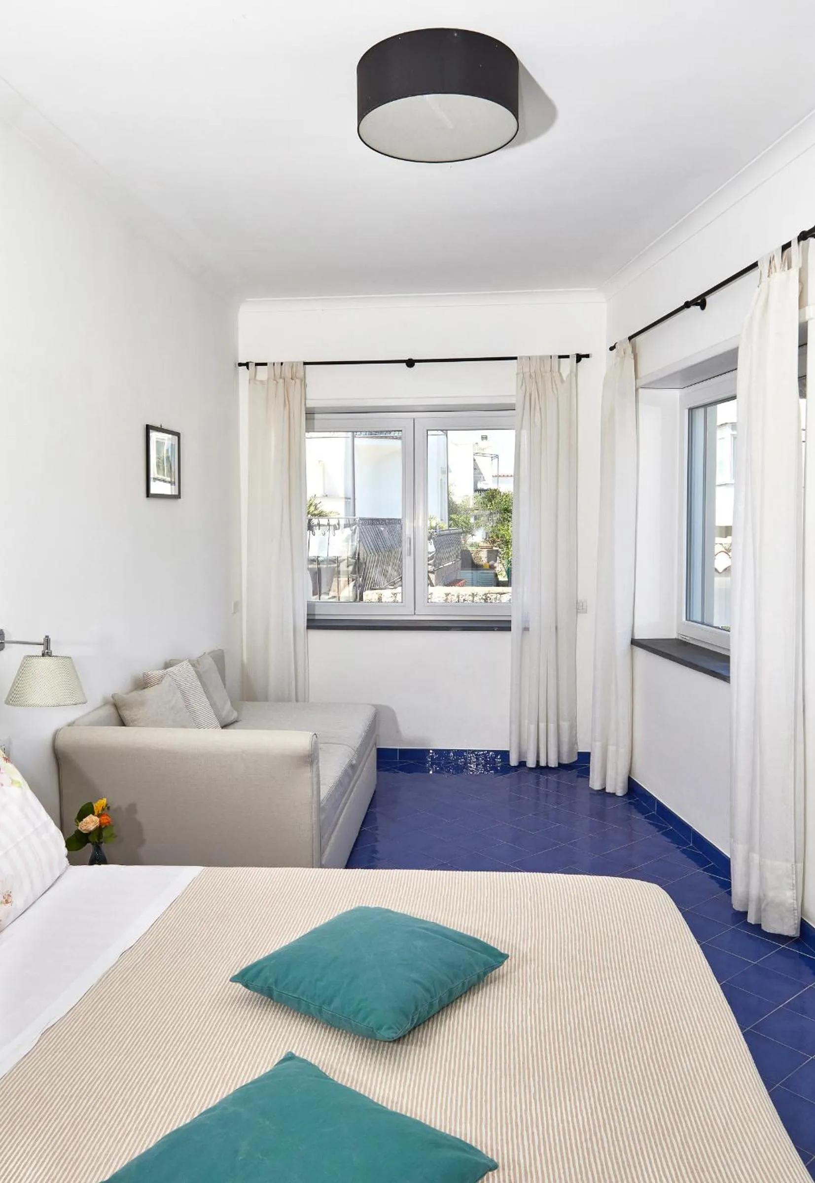 Bed in Hotel Victoria Place