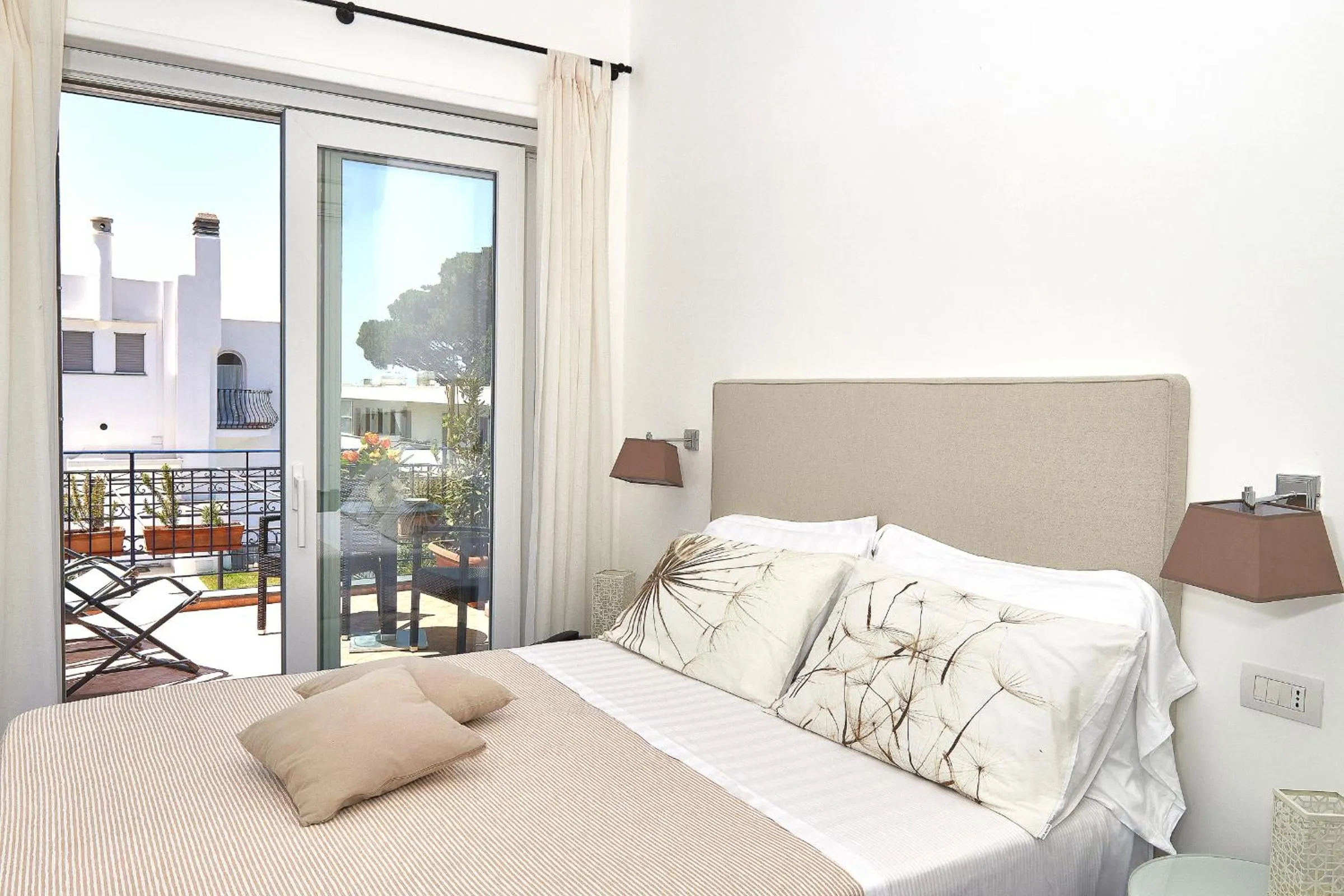 Bed in Hotel Victoria Place