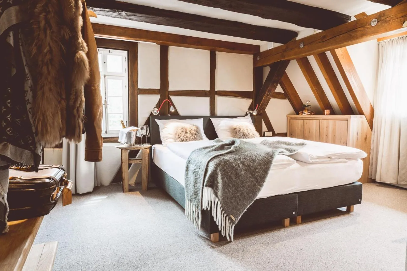 Photo of the whole room, Bed in Landhotel Lammershof