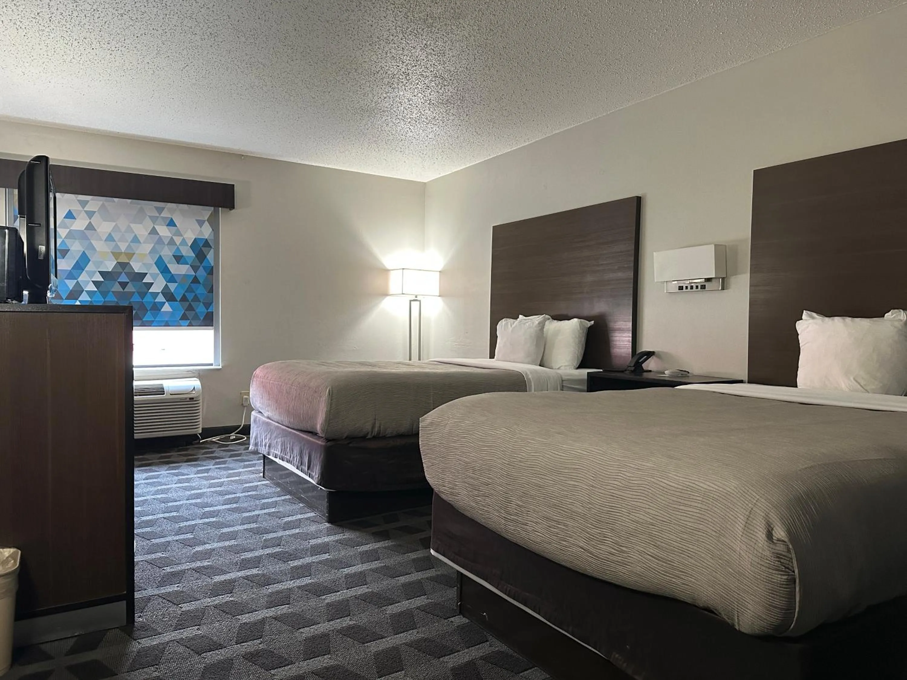 Bedroom, Bed in Quality Inn Hillsboro