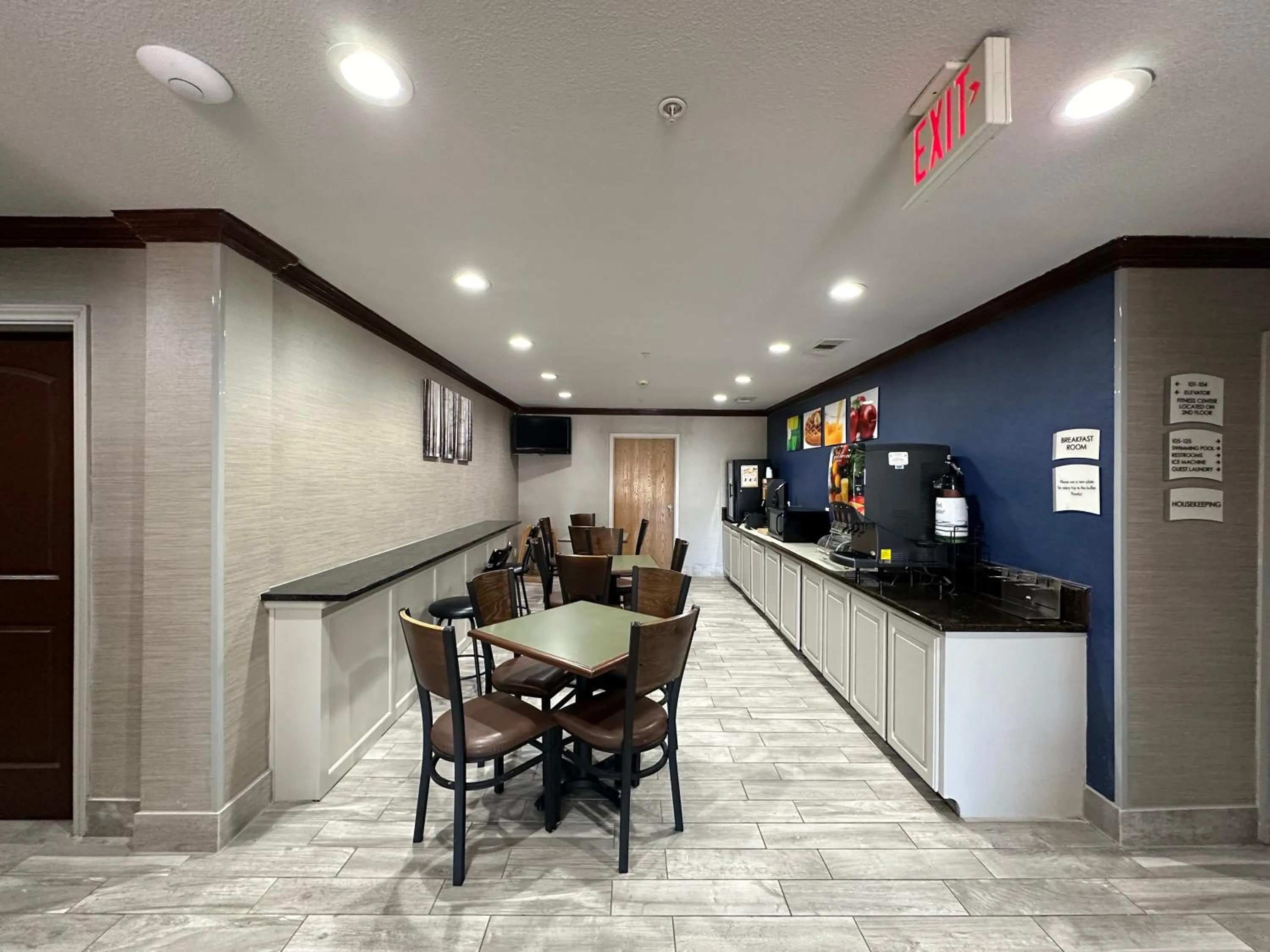 Seating area in Quality Inn Hillsboro