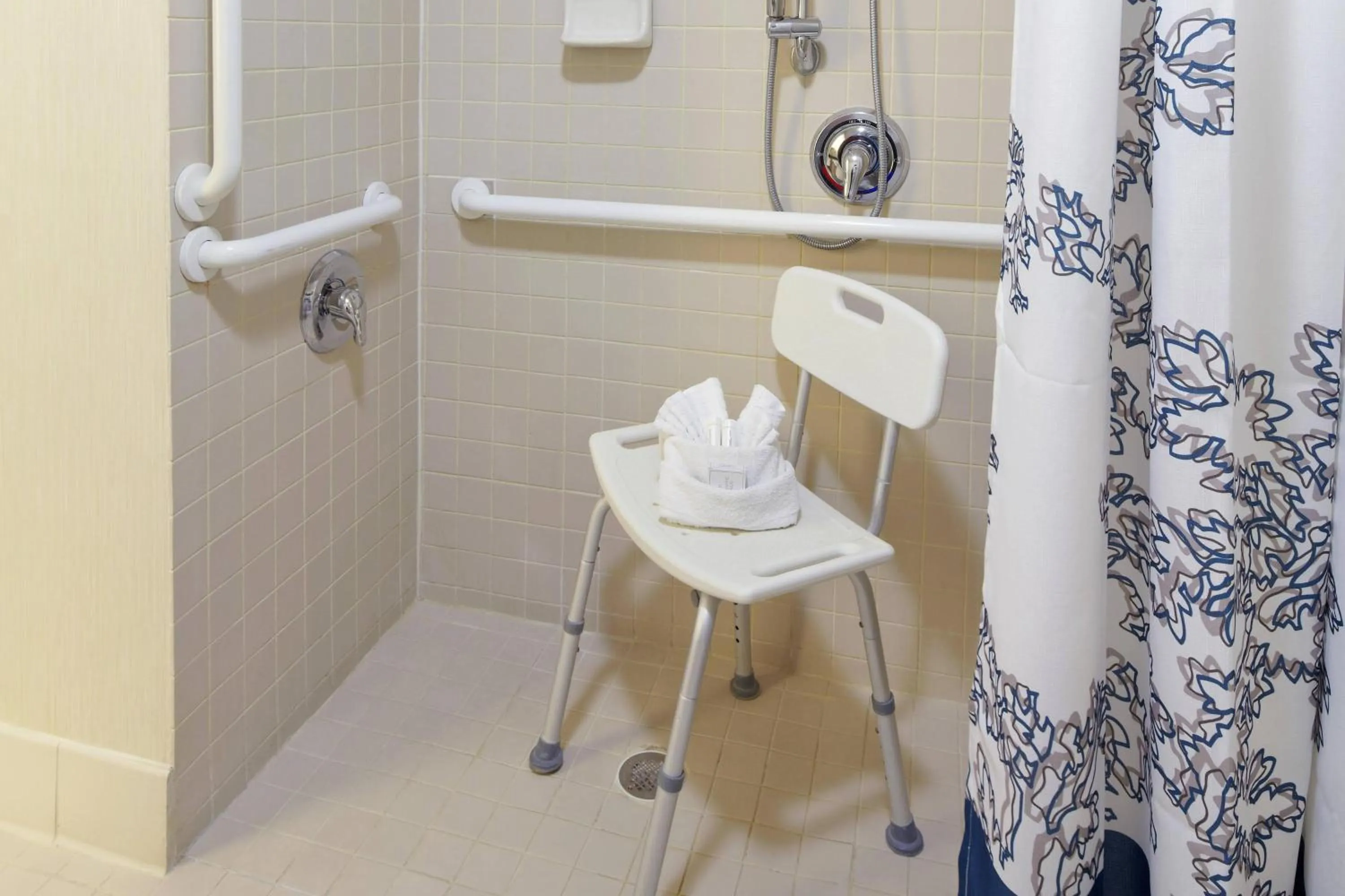 Bathroom in Residence Inn Tampa Oldsmar