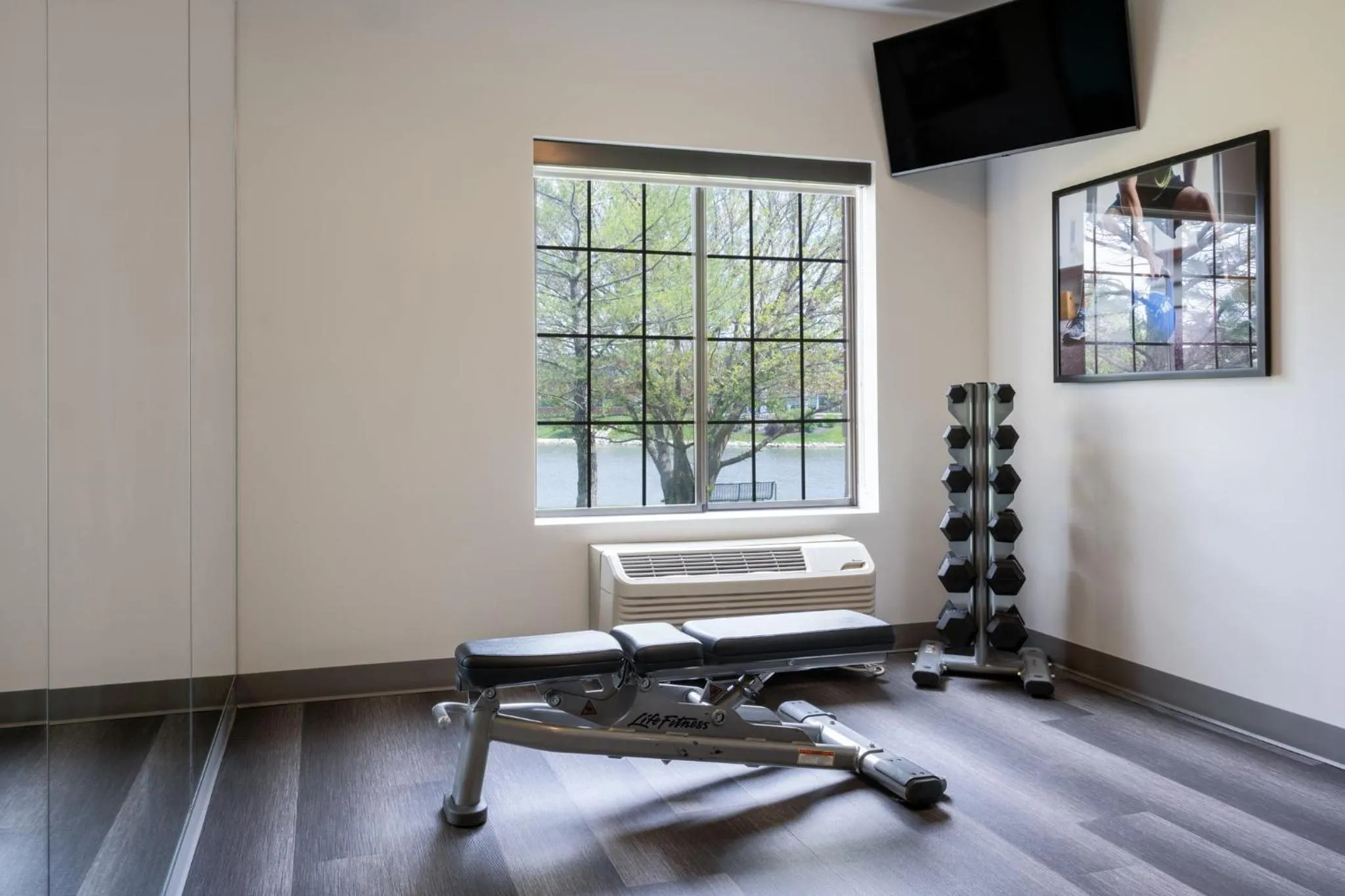 Fitness centre/facilities in Staybridge Suites West Des Moines by IHG