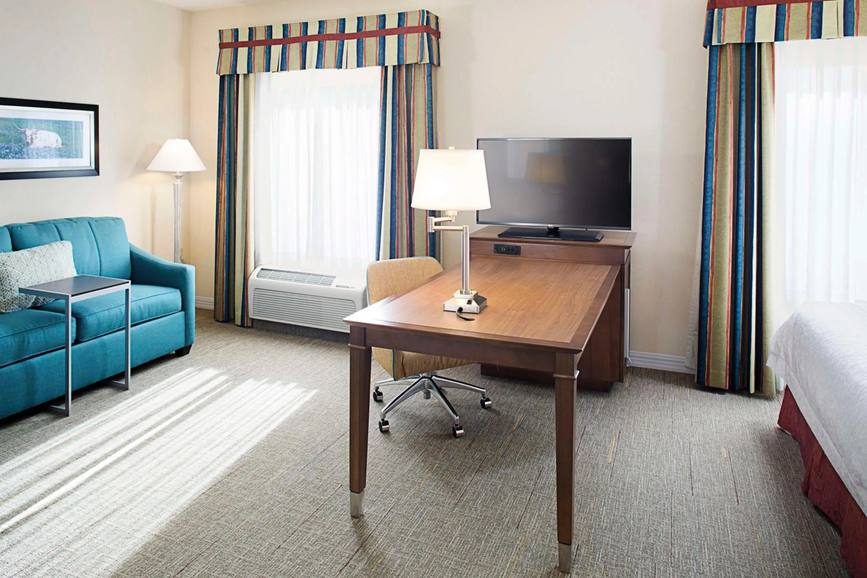 Living room in Hampton Inn & Suites - Mansfield