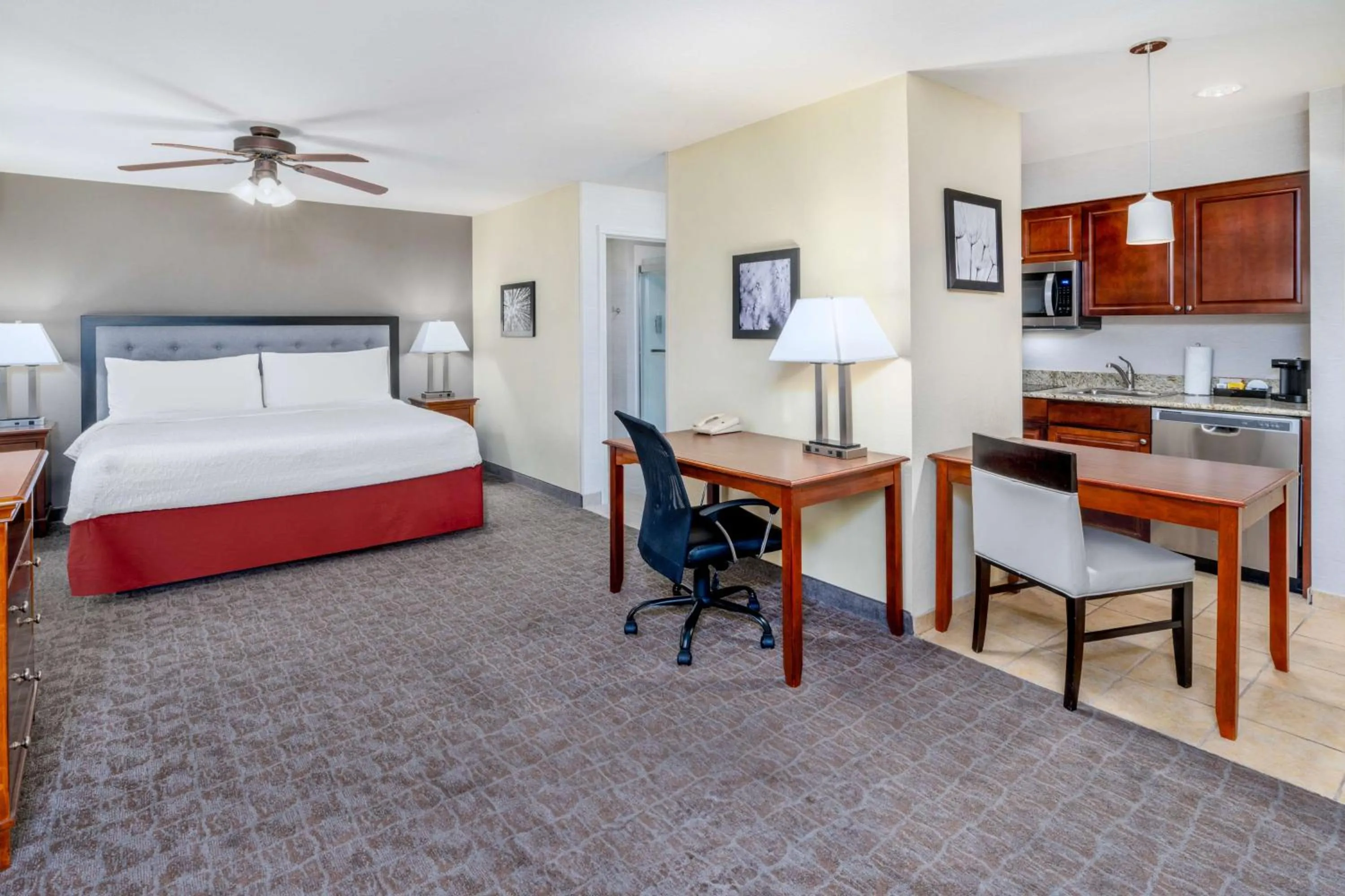 Kitchen or kitchenette, Bed in Homewood Suites by Hilton Denver - Littleton