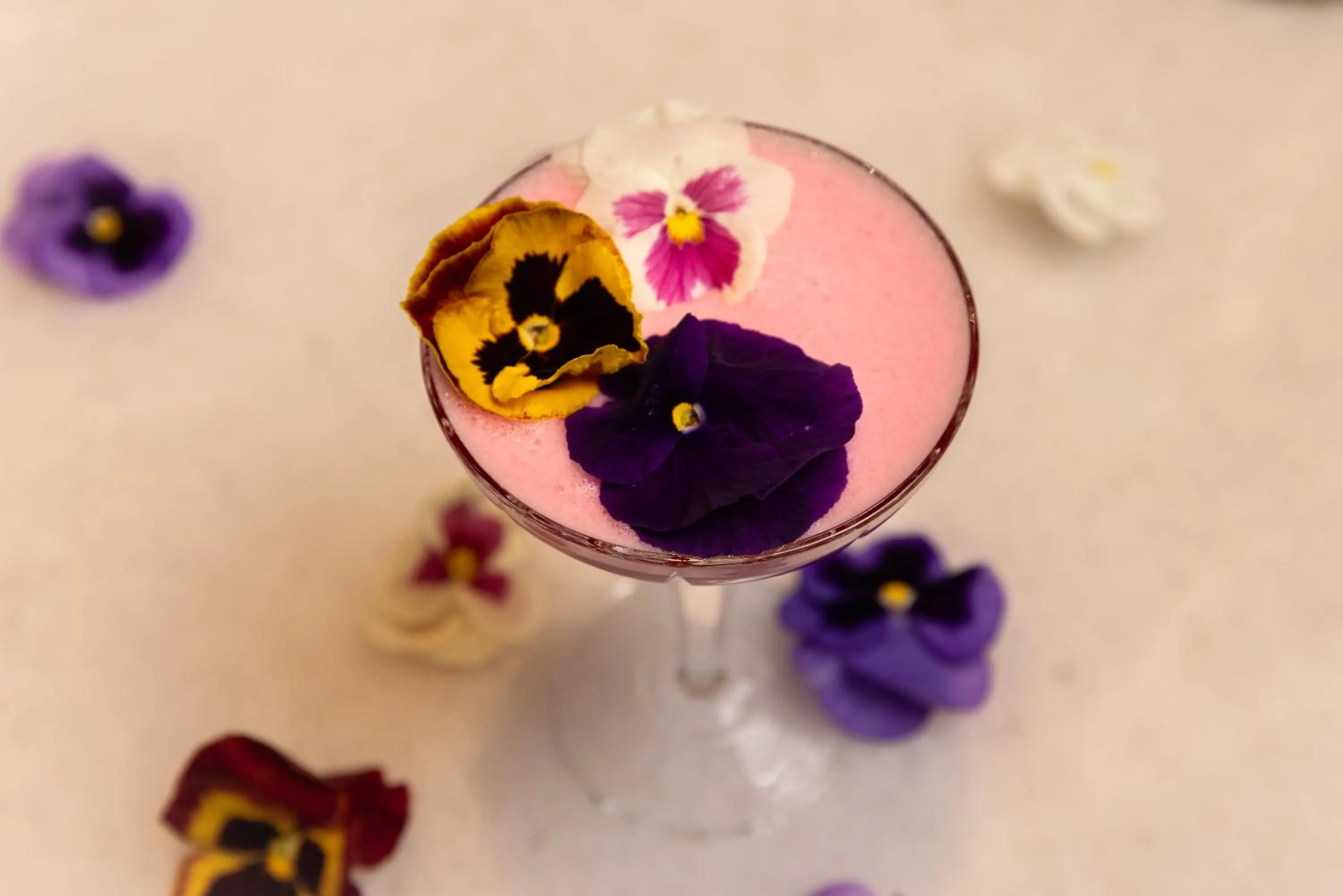 Food and drinks in Waldorf Astoria Orlando - An Official Walt Disney World Hotel