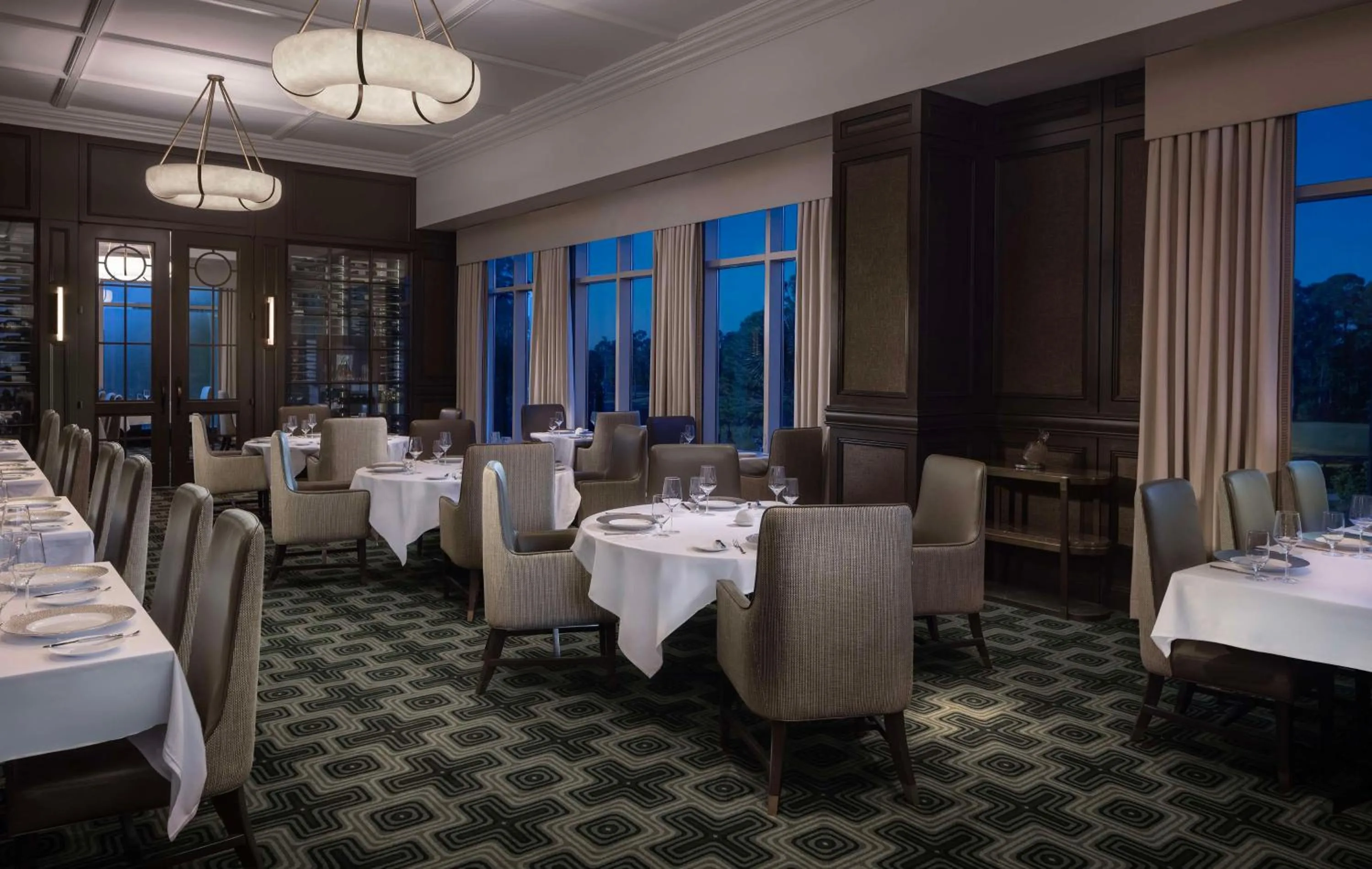 Restaurant/places to eat in Waldorf Astoria Orlando - An Official Walt Disney World Hotel