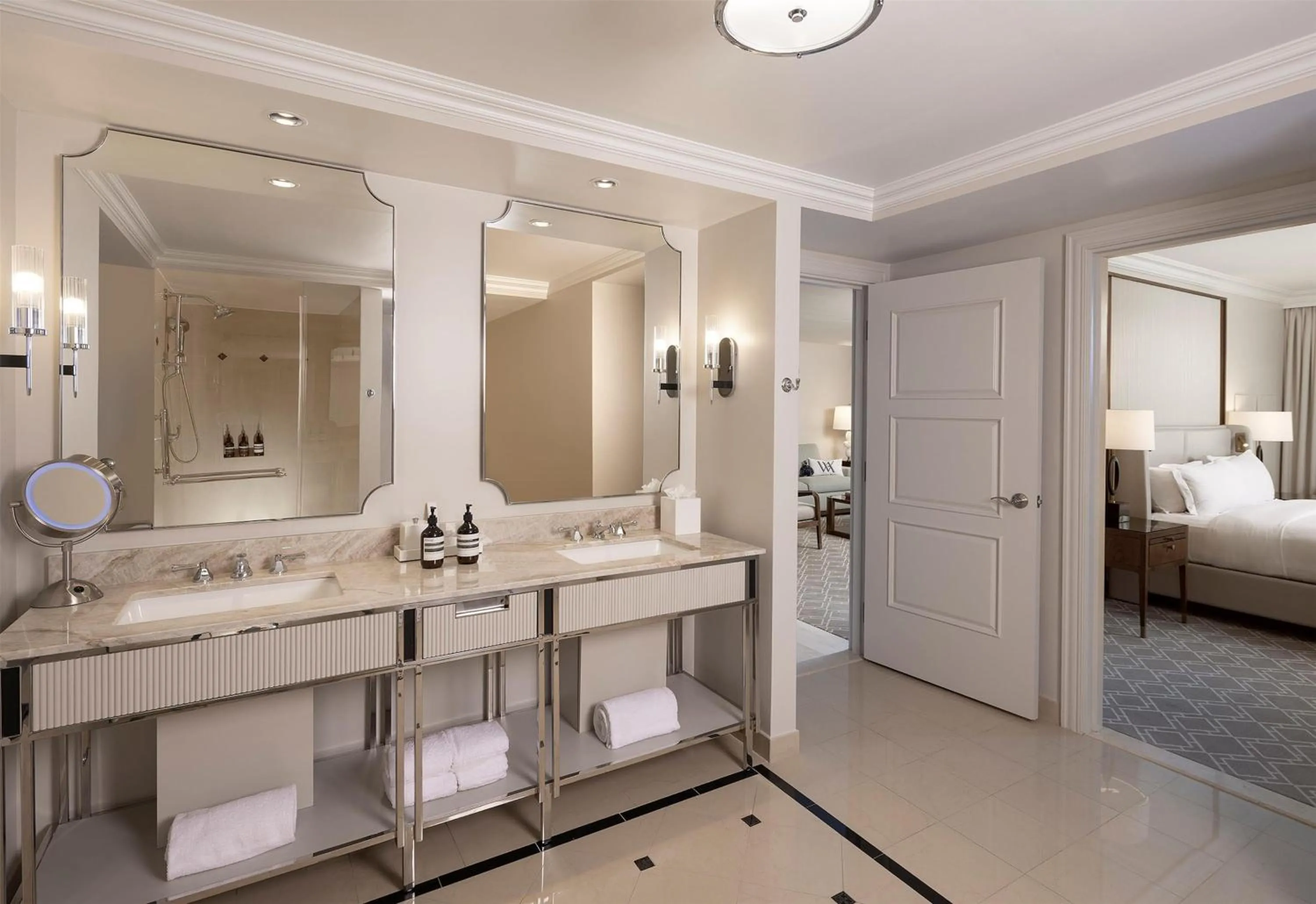 Bathroom, Bed in Waldorf Astoria Orlando - An Official Walt Disney World Hotel