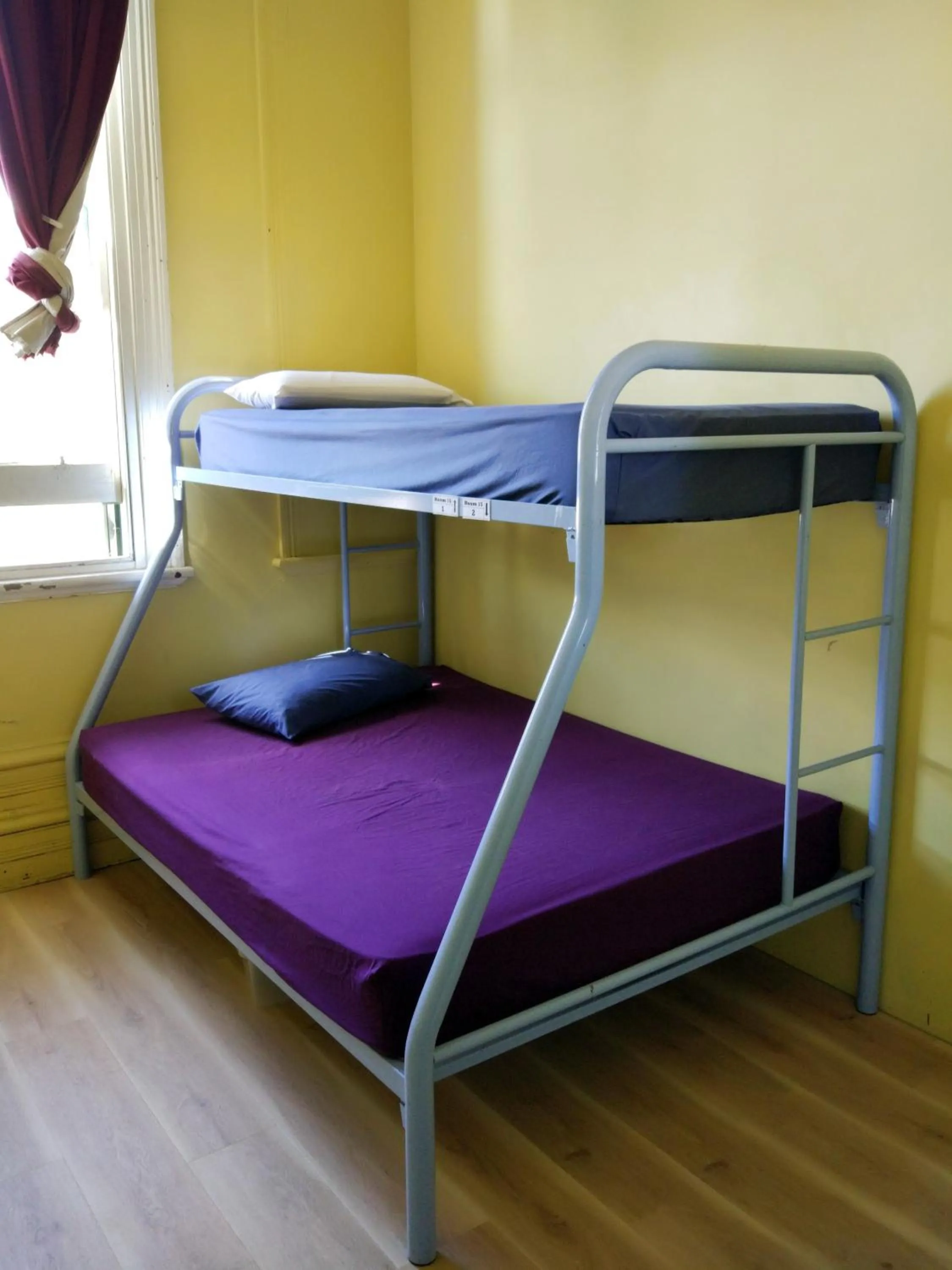 Bed in Sundancer Backpackers Hostel