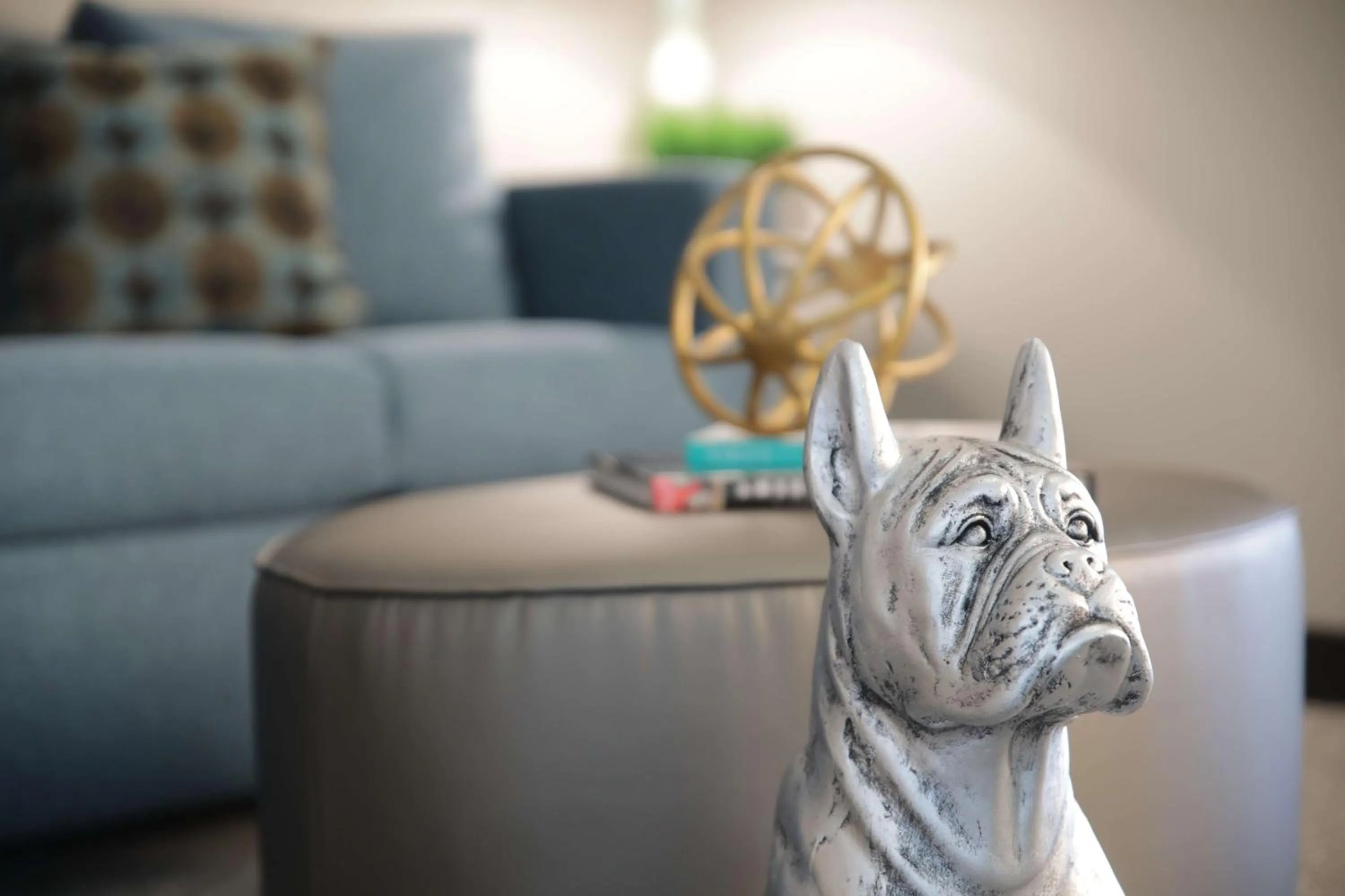 Living room in The Rewind West Des Moines, Tapestry Collection By Hilton