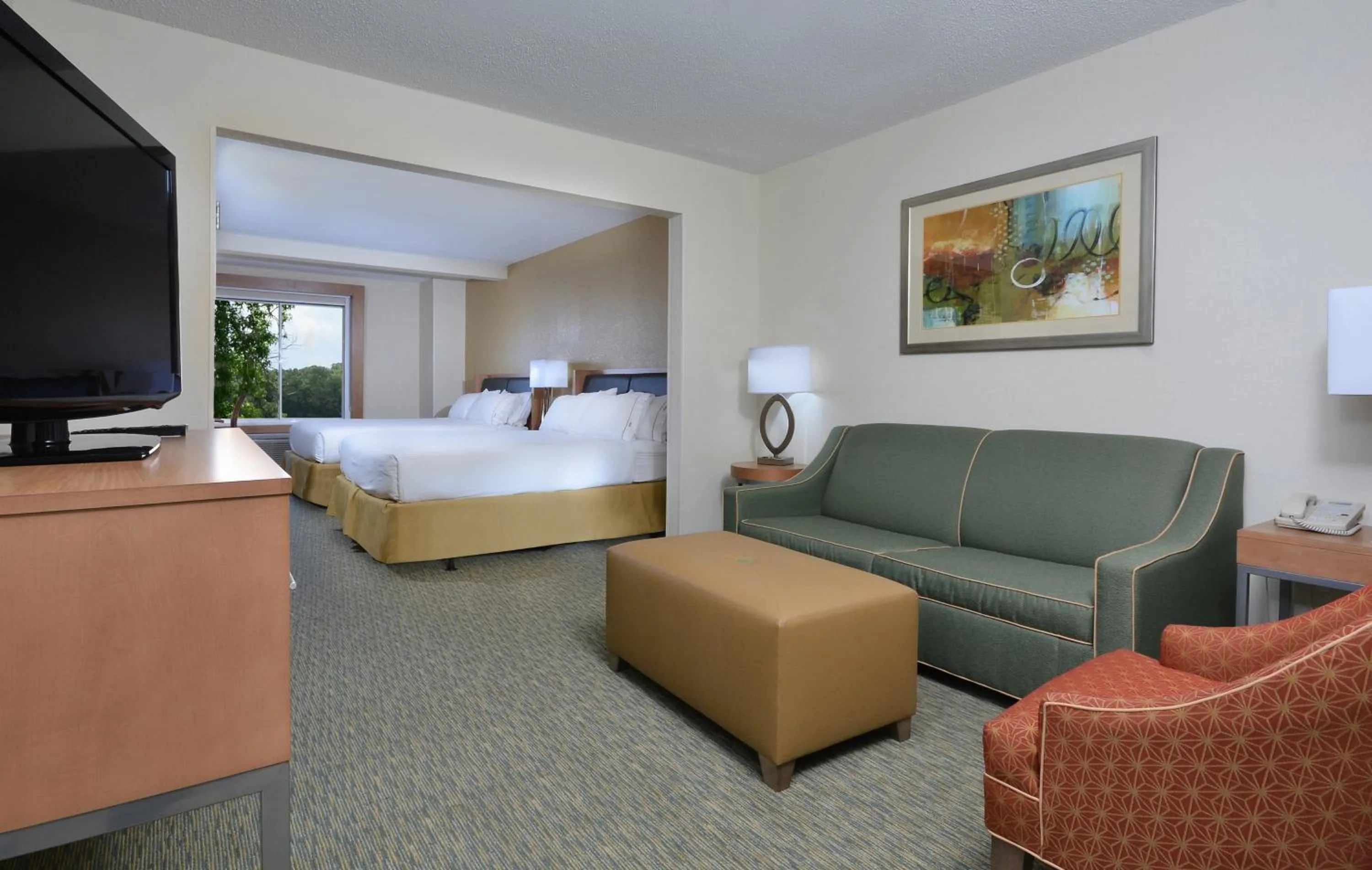 Photo of the whole room, Bed in Holiday Inn Express Hotel & Suites High Point South by IHG