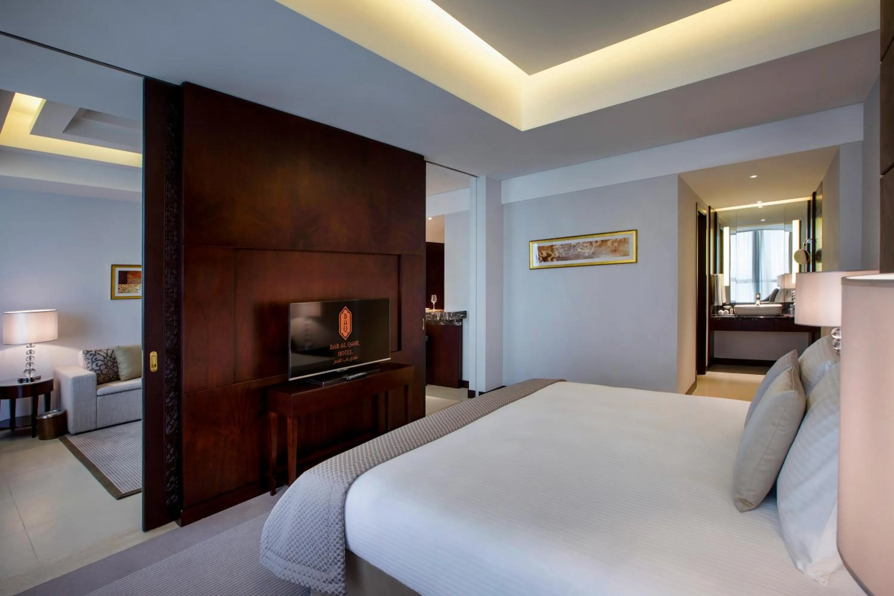 Bed in Bab Al Qasr Residence