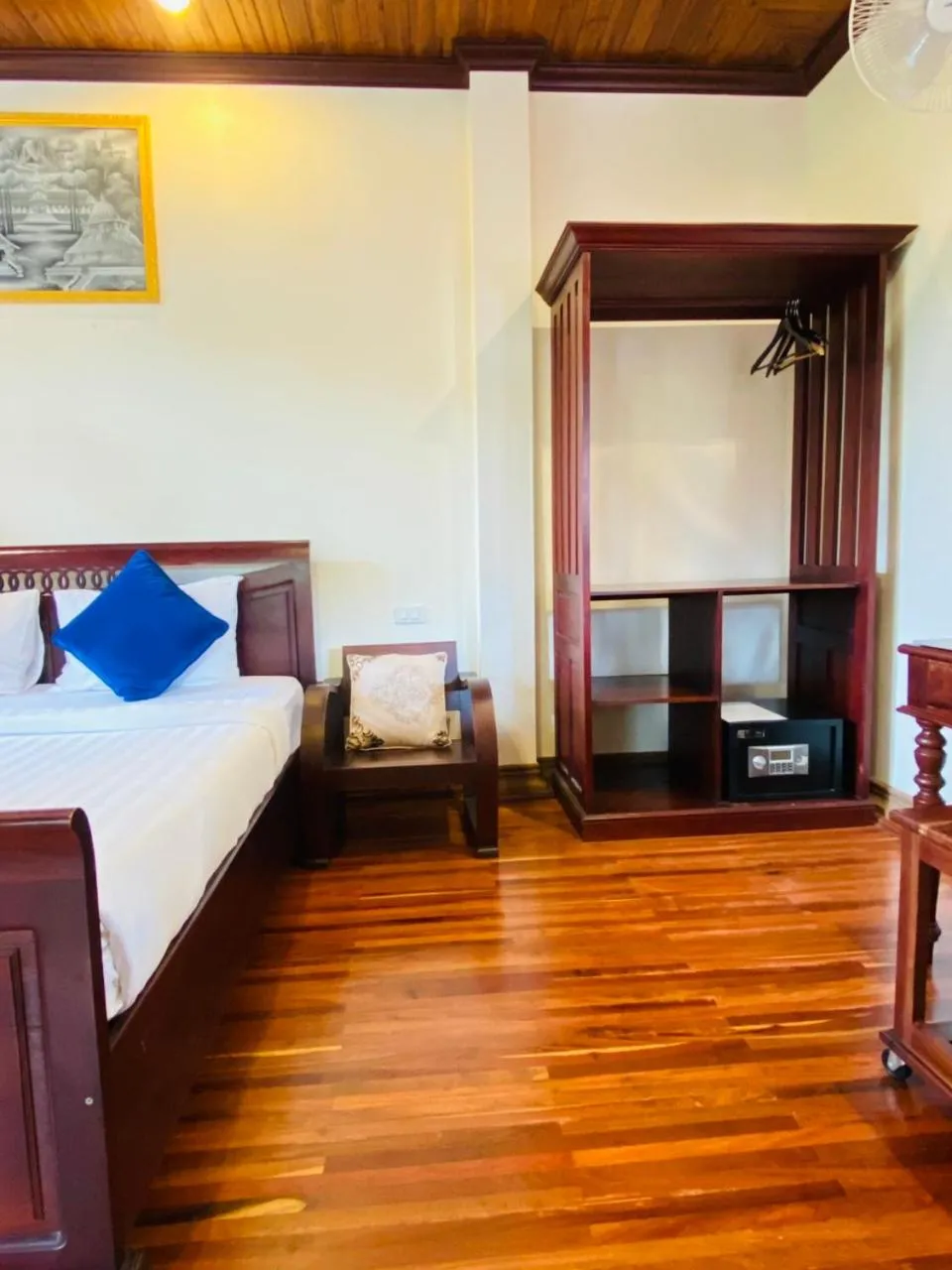 Photo of the whole room, Bed in Luang Prabang Maison Vongprachan & Travel