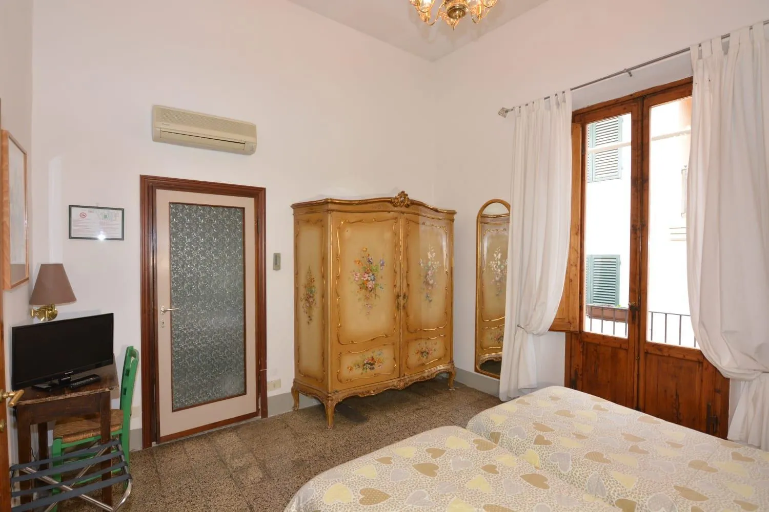 Bedroom in Albergo Casa Al Sole