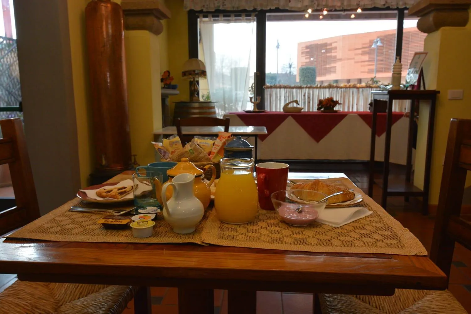 Buffet breakfast in Albergo Casa Al Sole