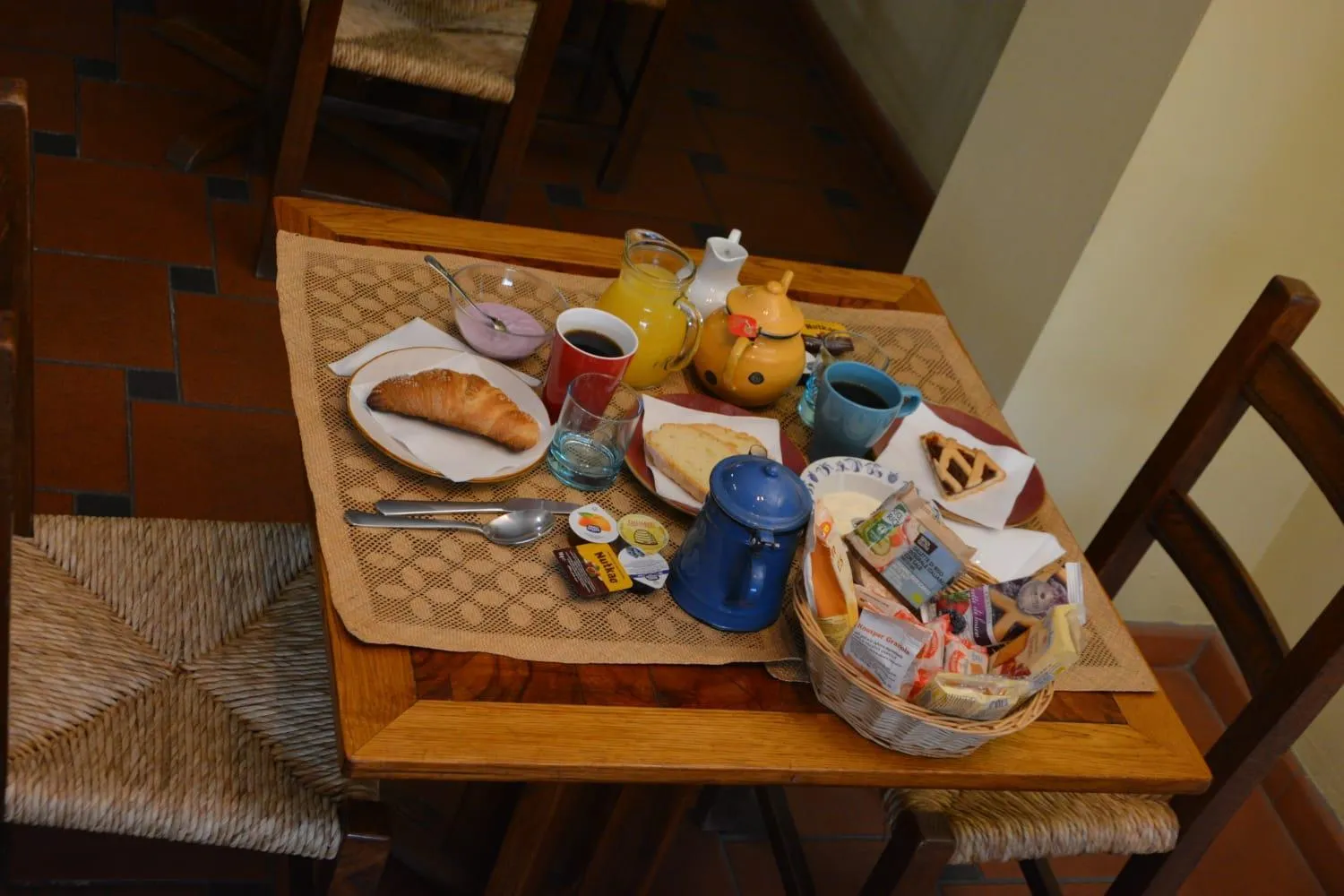 Buffet breakfast in Albergo Casa Al Sole