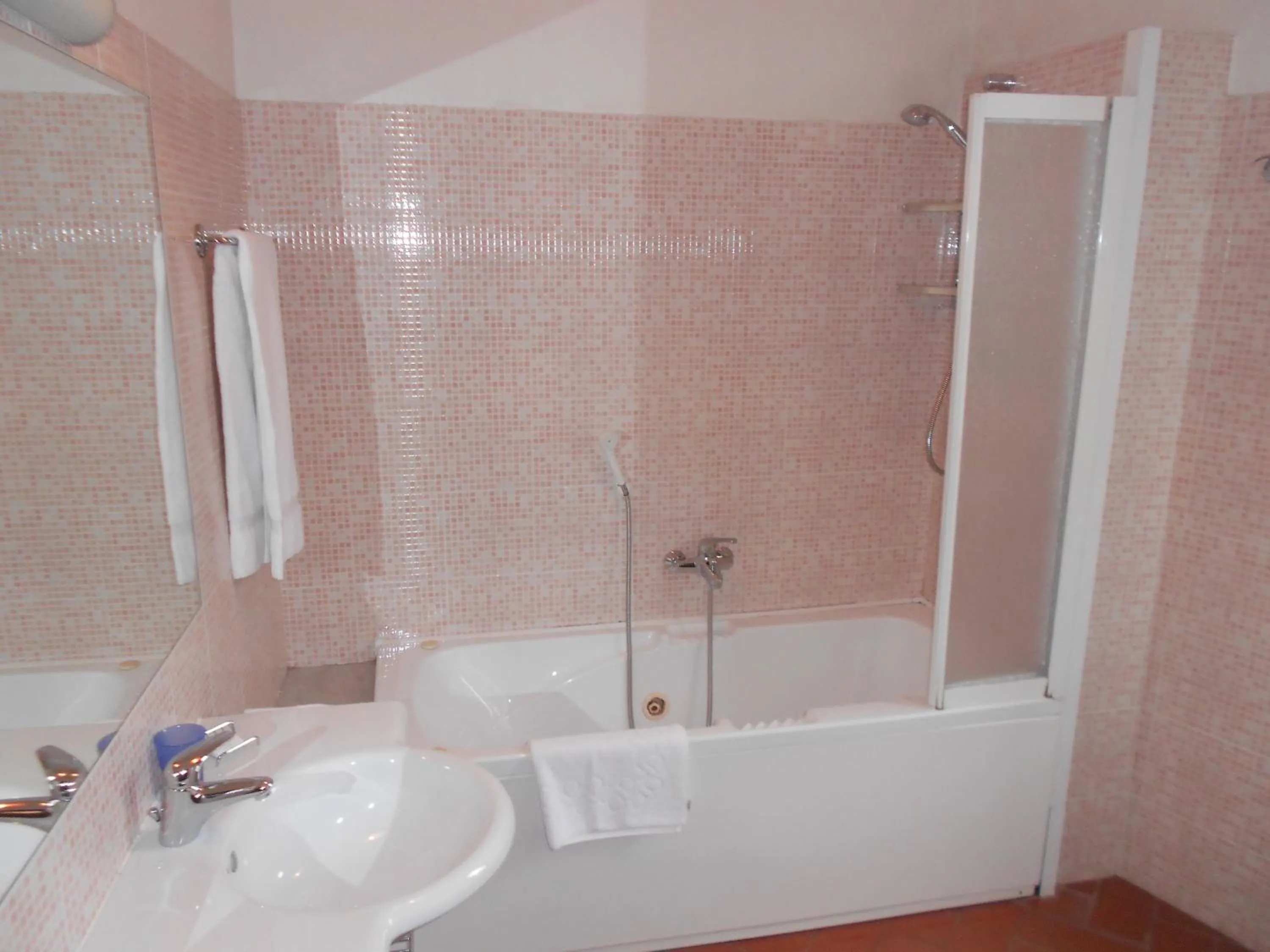 Bathroom in Albergo Casa Al Sole