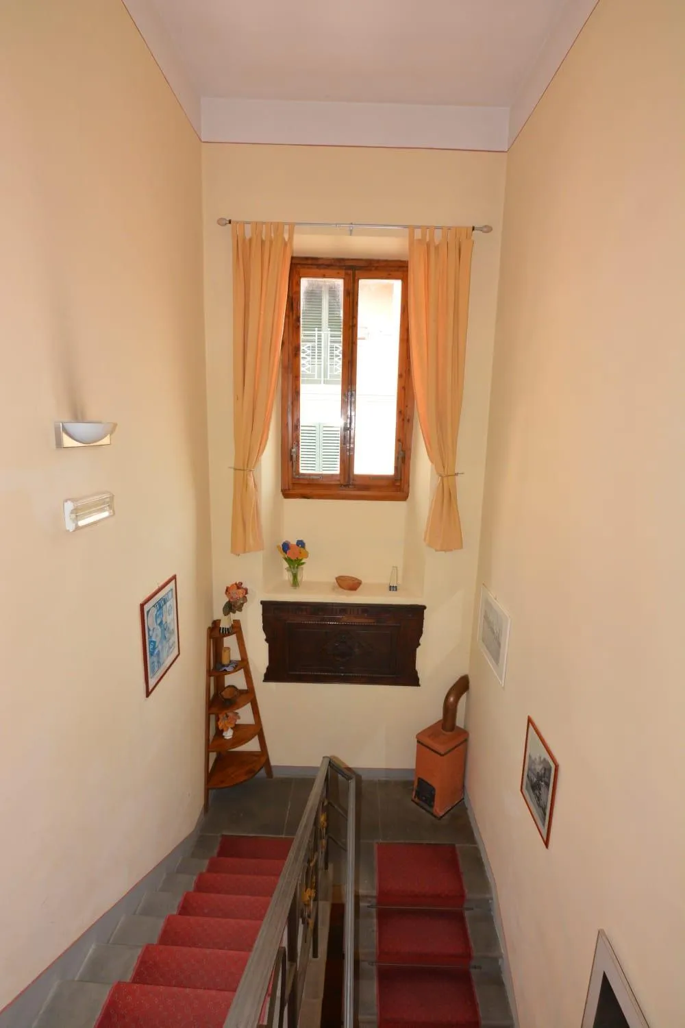 Kitchen or kitchenette in Albergo Casa Al Sole