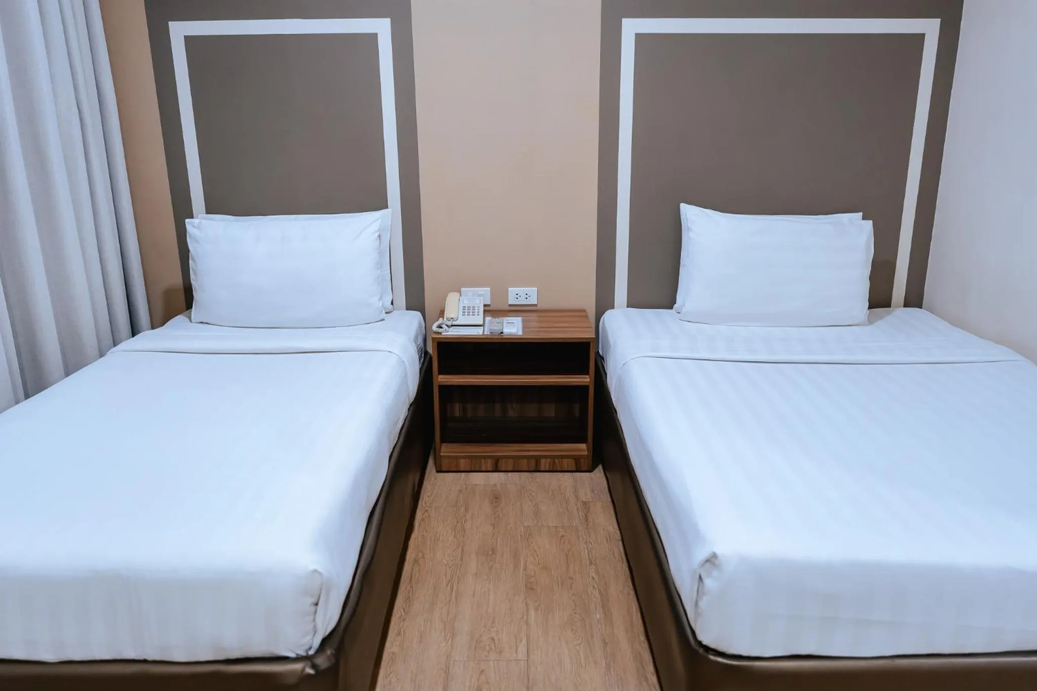 Bed in S Hotel & Residences