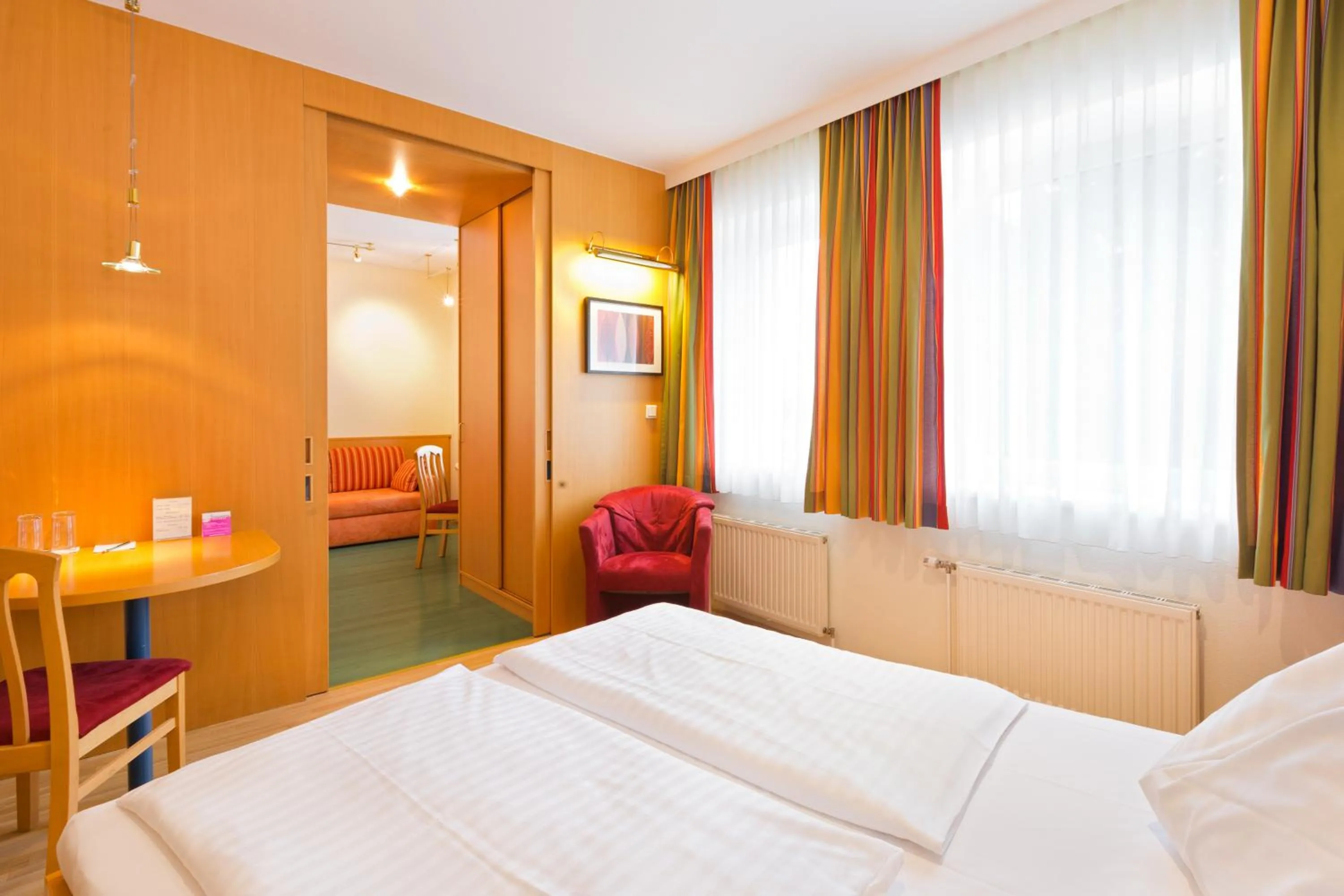 Photo of the whole room, Bed in Motel Baden