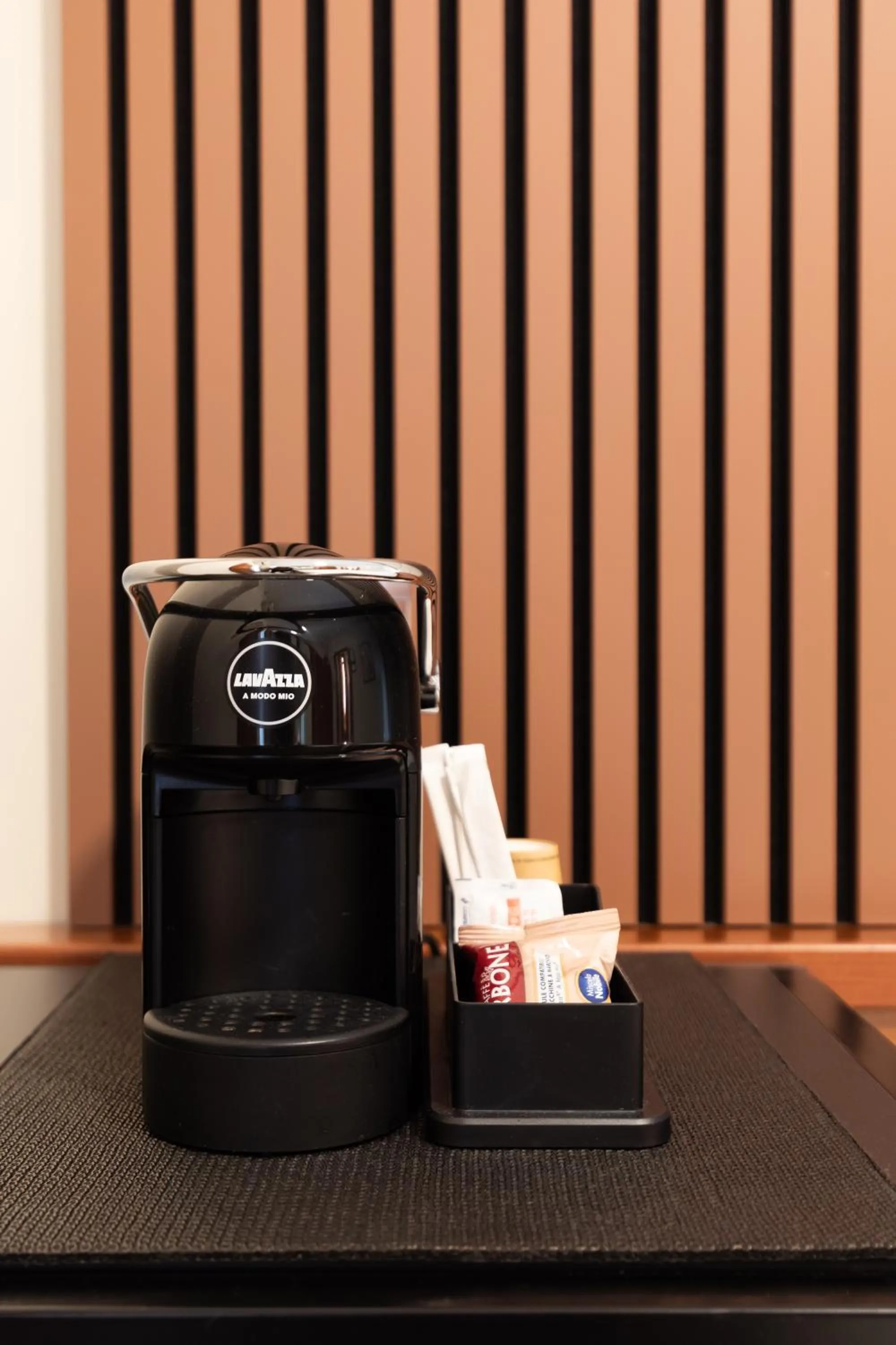 Coffee/tea facilities in AlbaDomus Affittacamere o GuestHouse