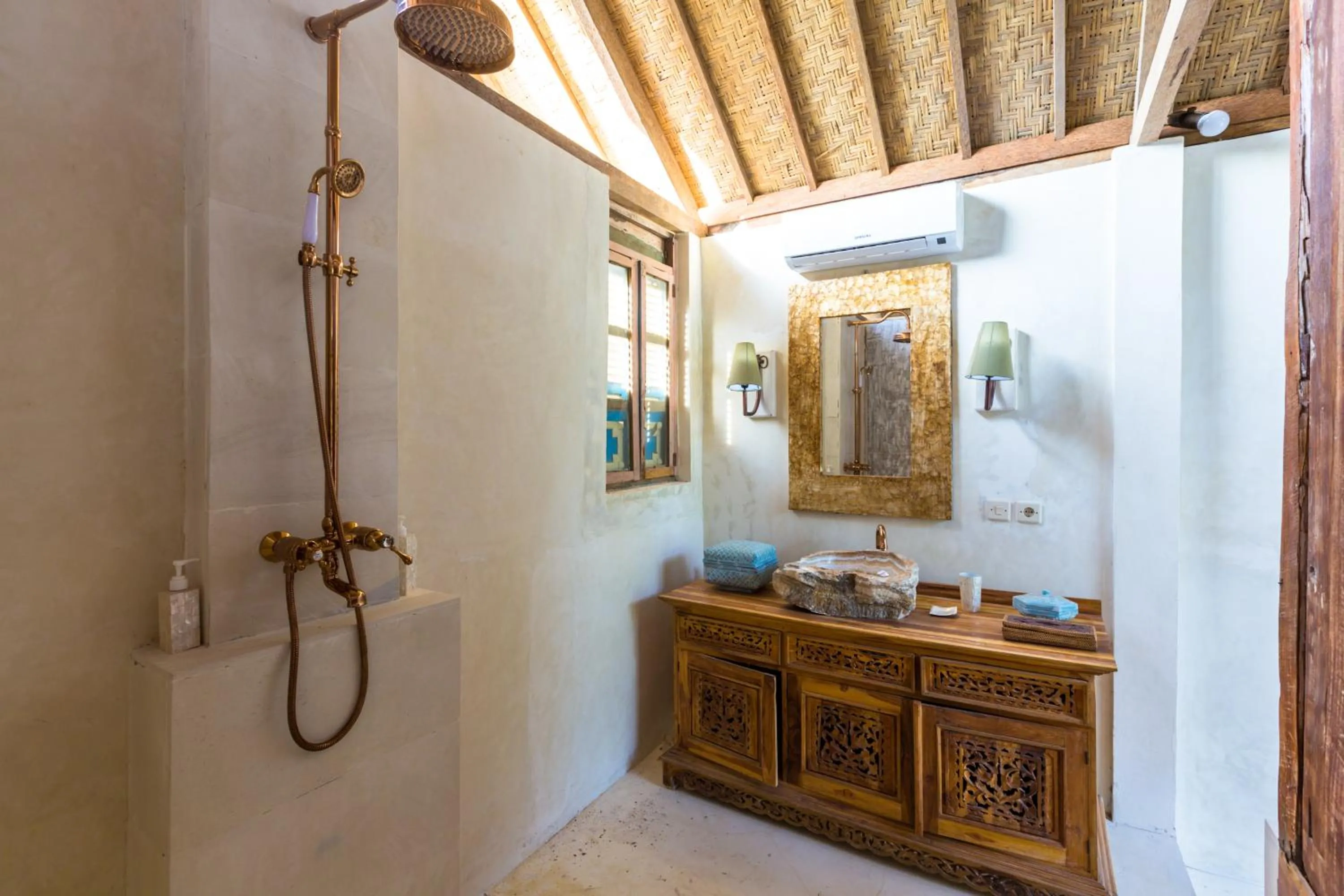 Bathroom in BoHo Bingin Beach Bali
