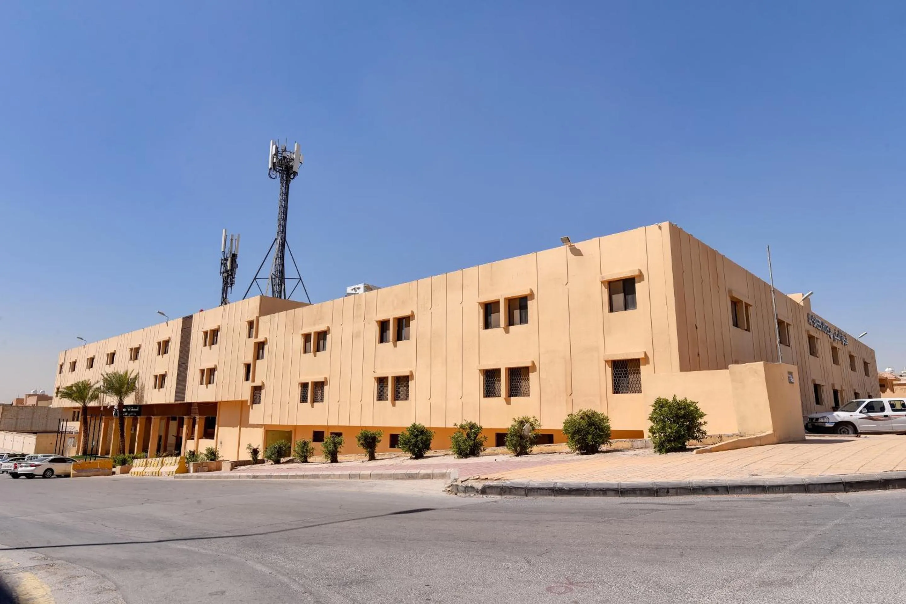 Property Building in Capital O 419 Al Safeer Hotel