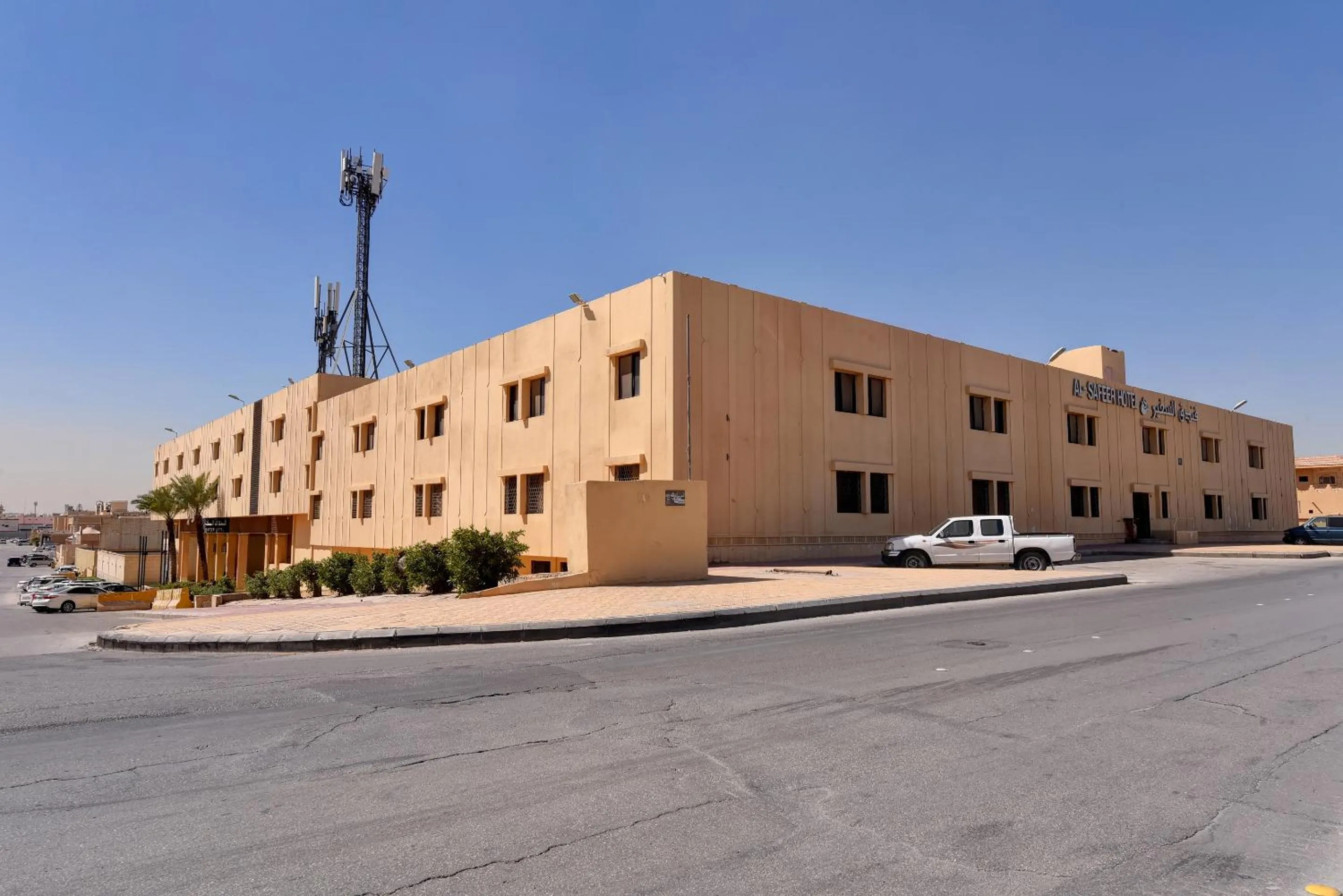 Property Building in Capital O 419 Al Safeer Hotel