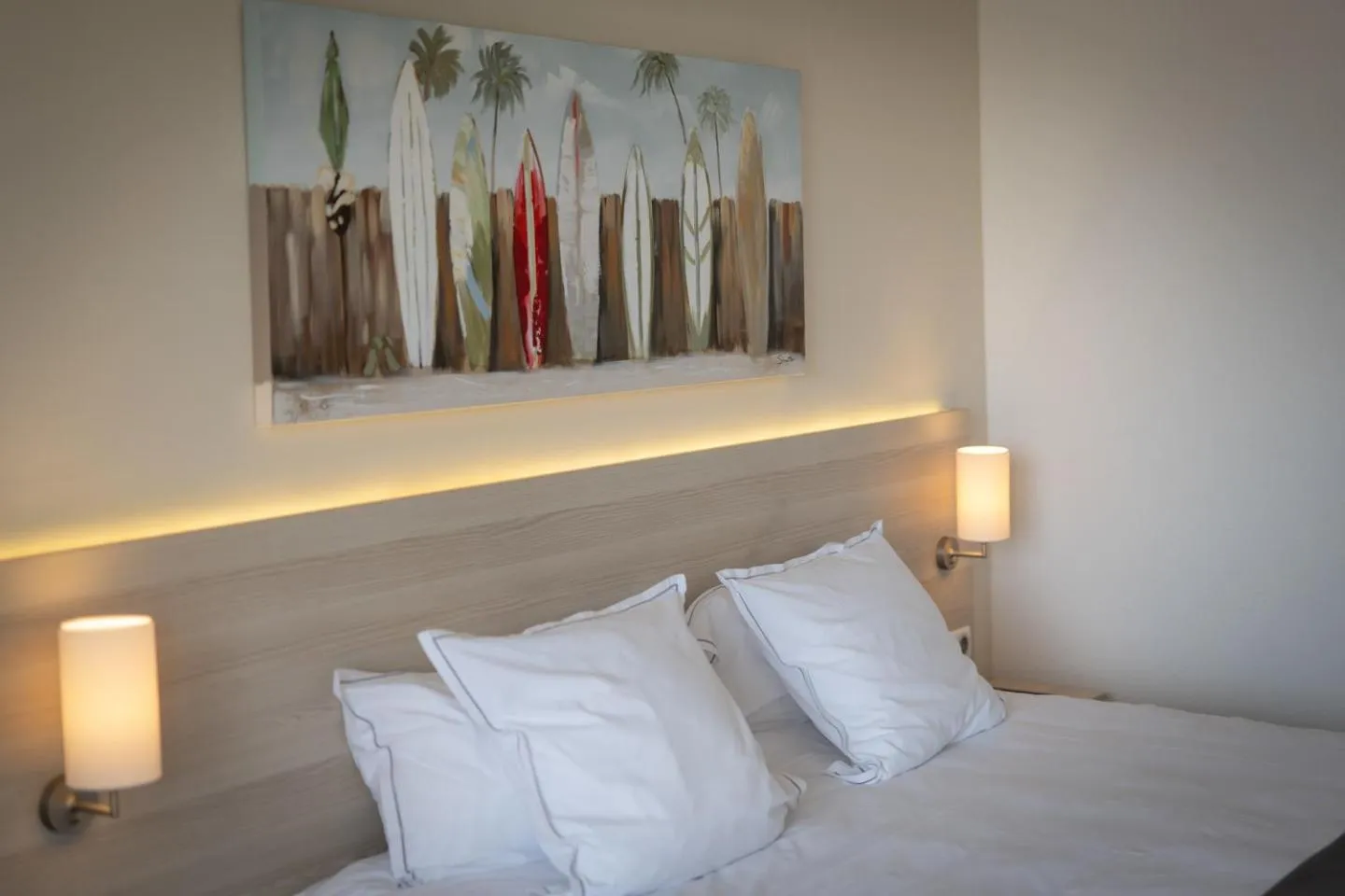 Bedroom, Bed in Best Western Plus Le Roof Vannes Bord de Mer