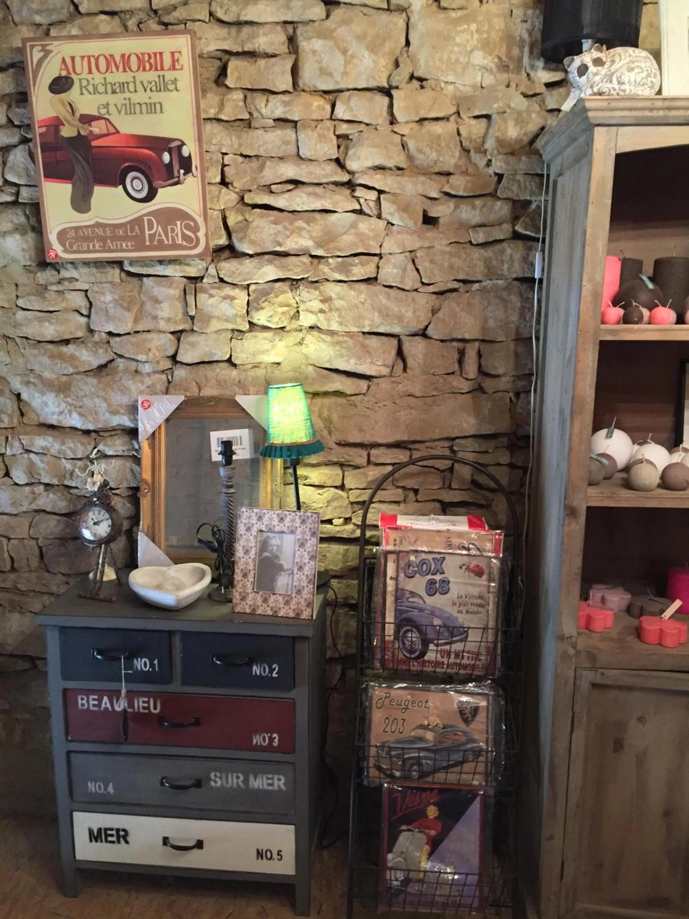 On-site shops in Le Relais de Chassepierre