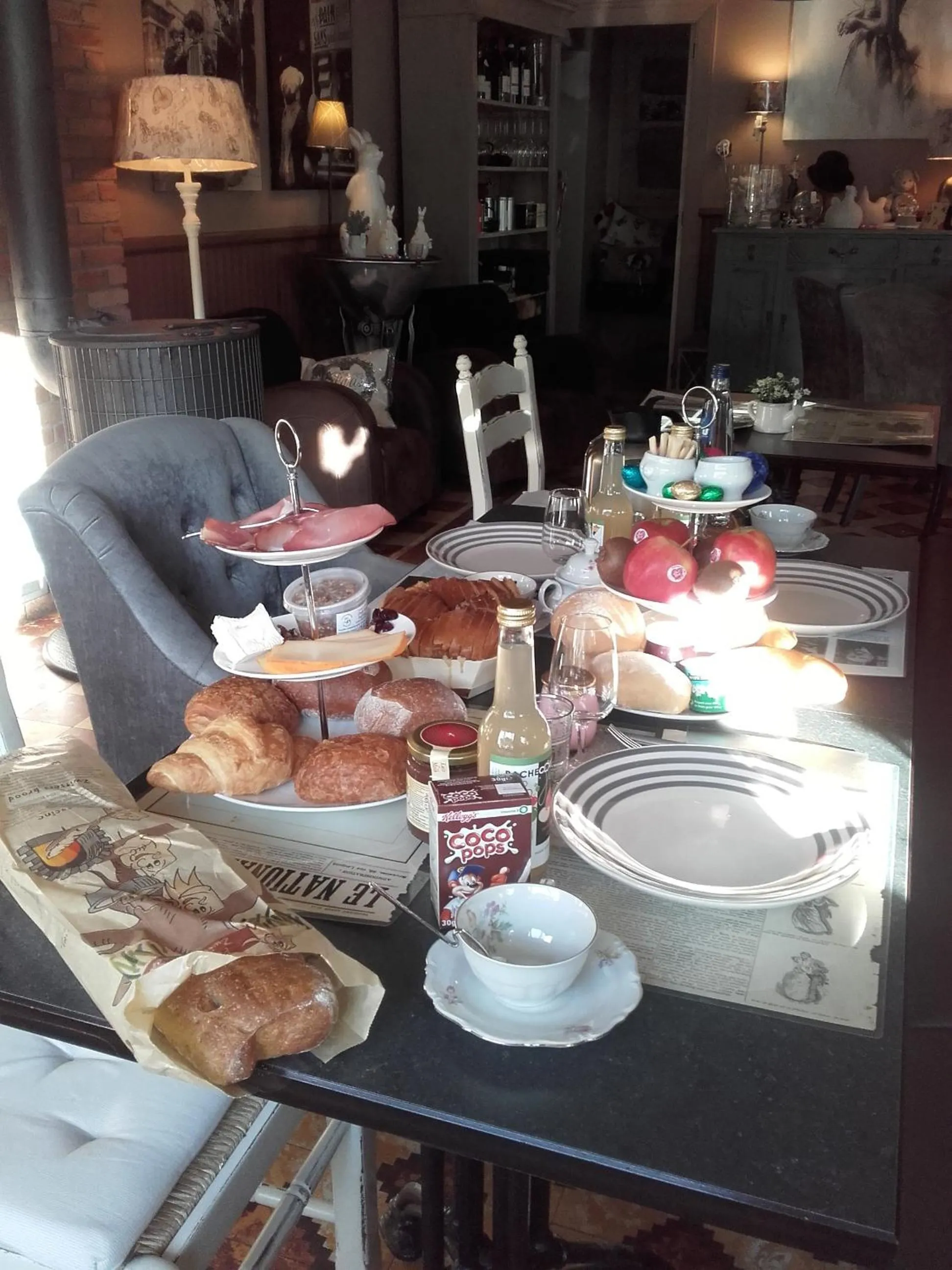 Continental breakfast in Le Relais de Chassepierre