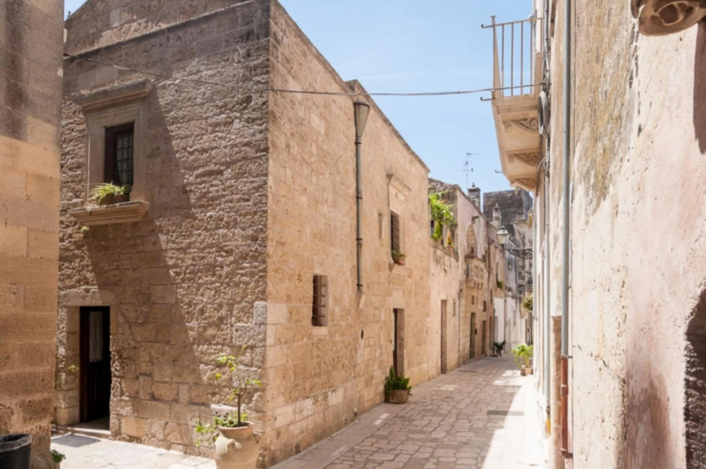 Facade/entrance in Borgoterra