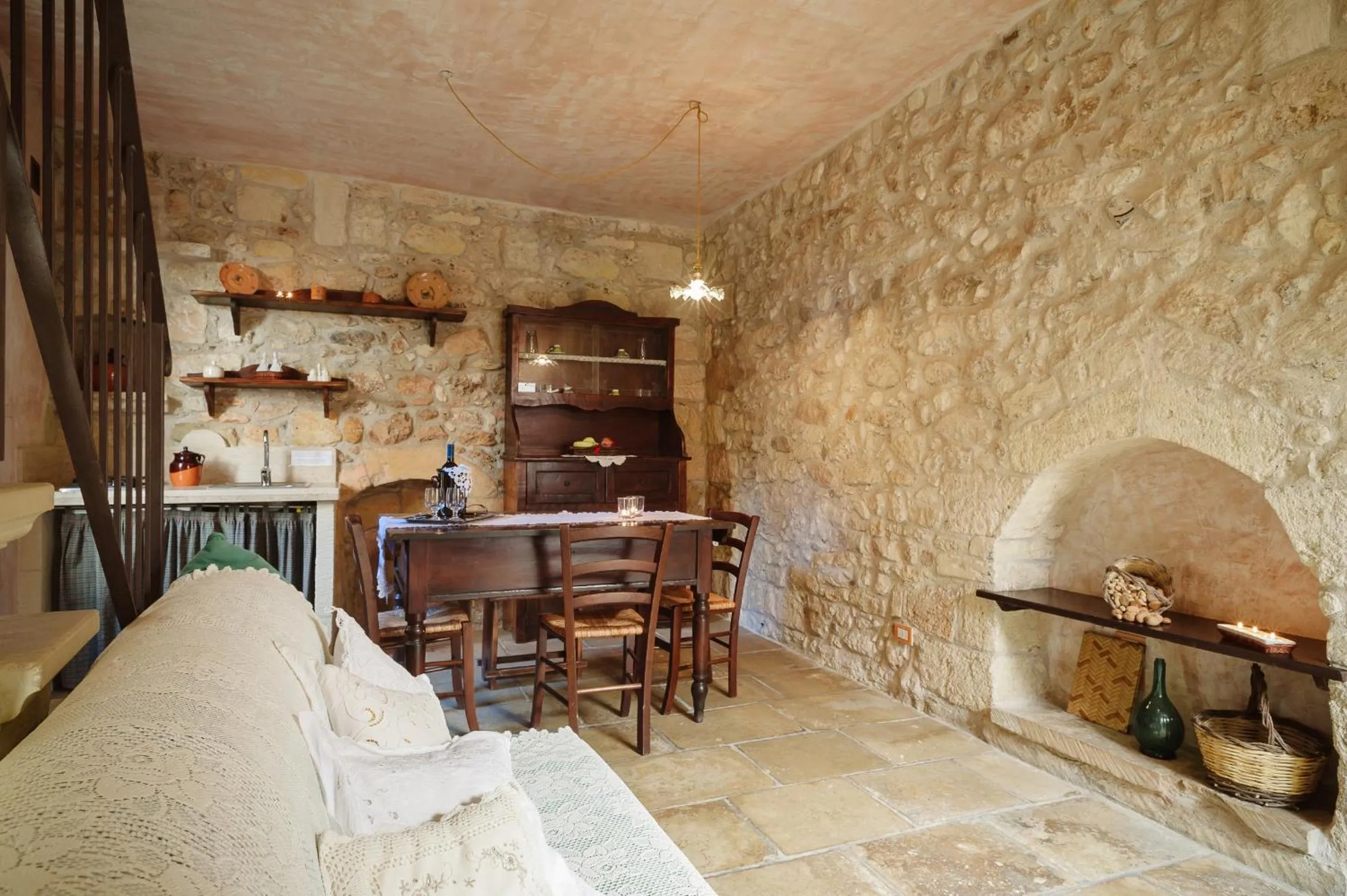 Dining area in Borgoterra
