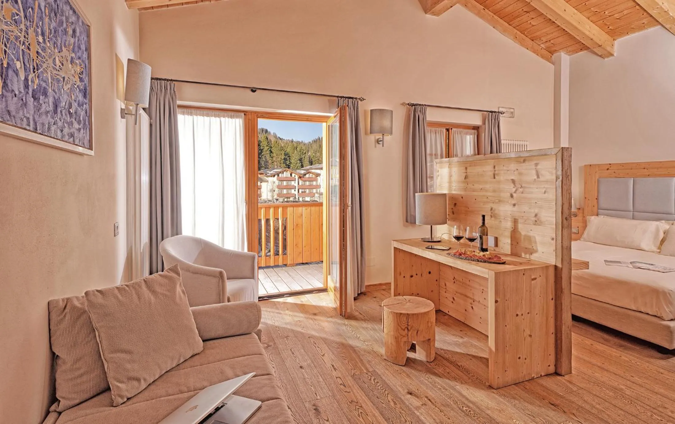 Bedroom, Bed in Hotel Chalet Del Brenta