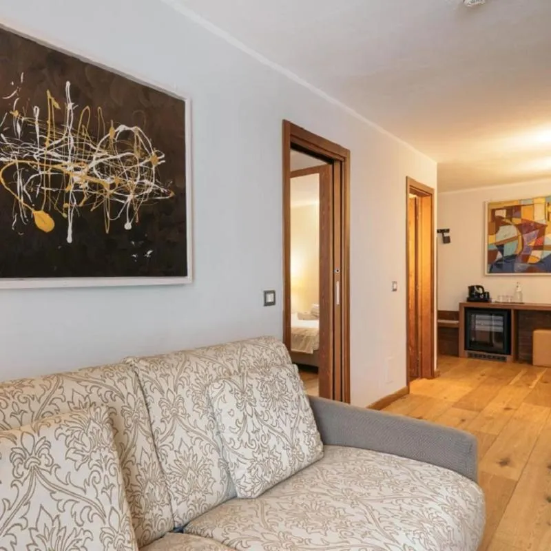 Living room in Hotel Chalet Del Brenta
