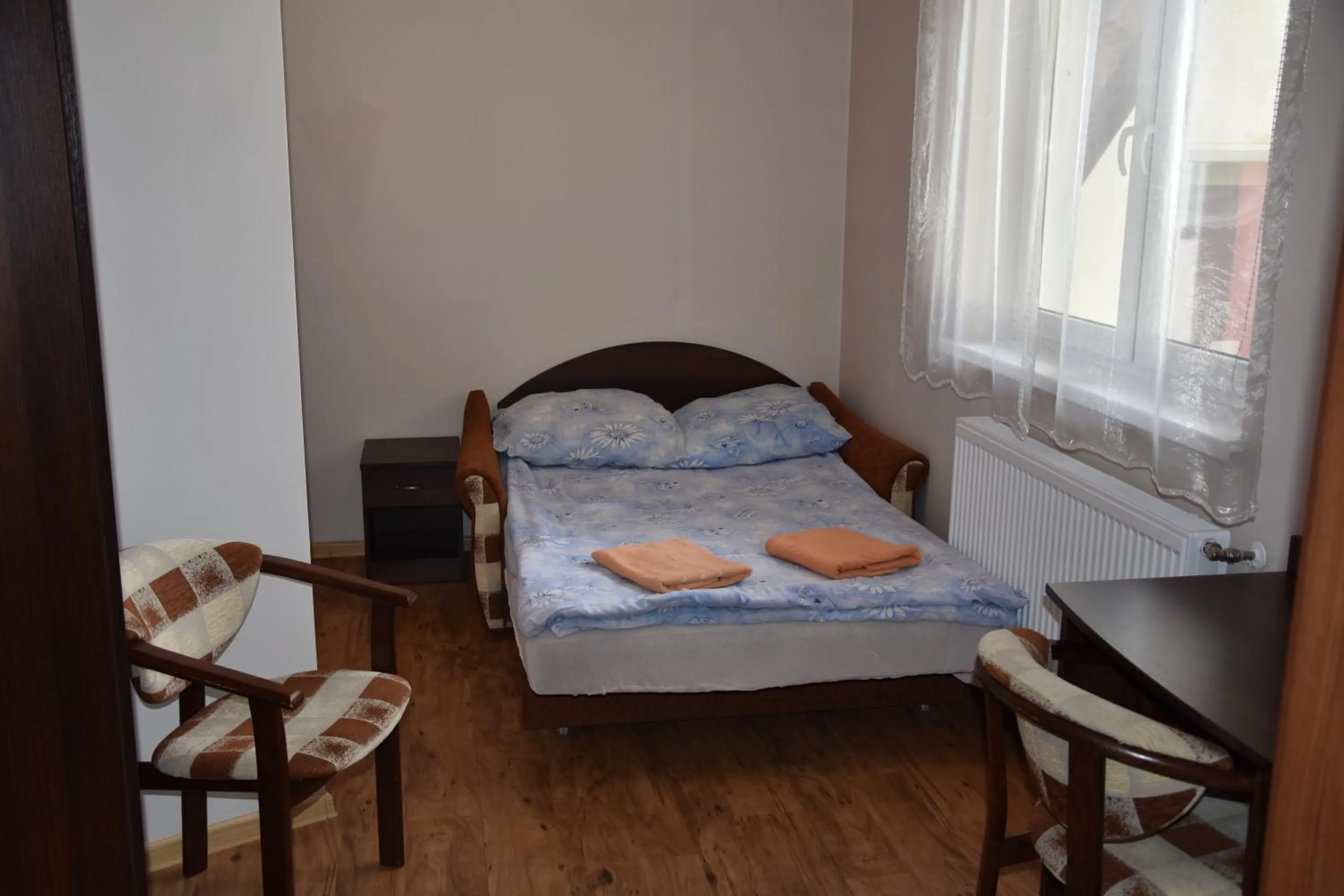 Bed in Willa Białe Piaski Pokoje i Noclegi Białogóra